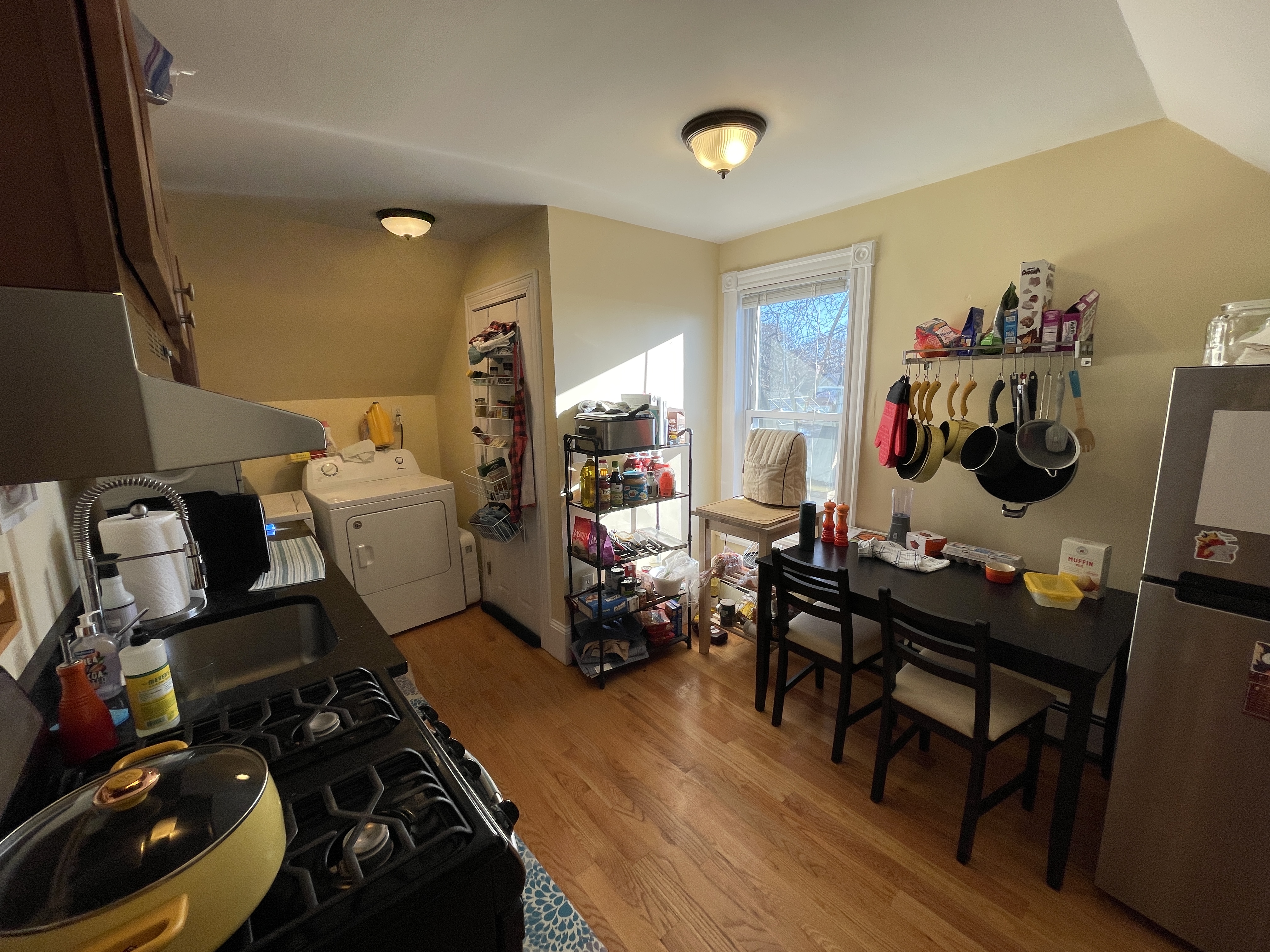 2 bed, 1 bath apartment for rent at 7 Irving St Unit 3, Davis Square — photo 3 of 50