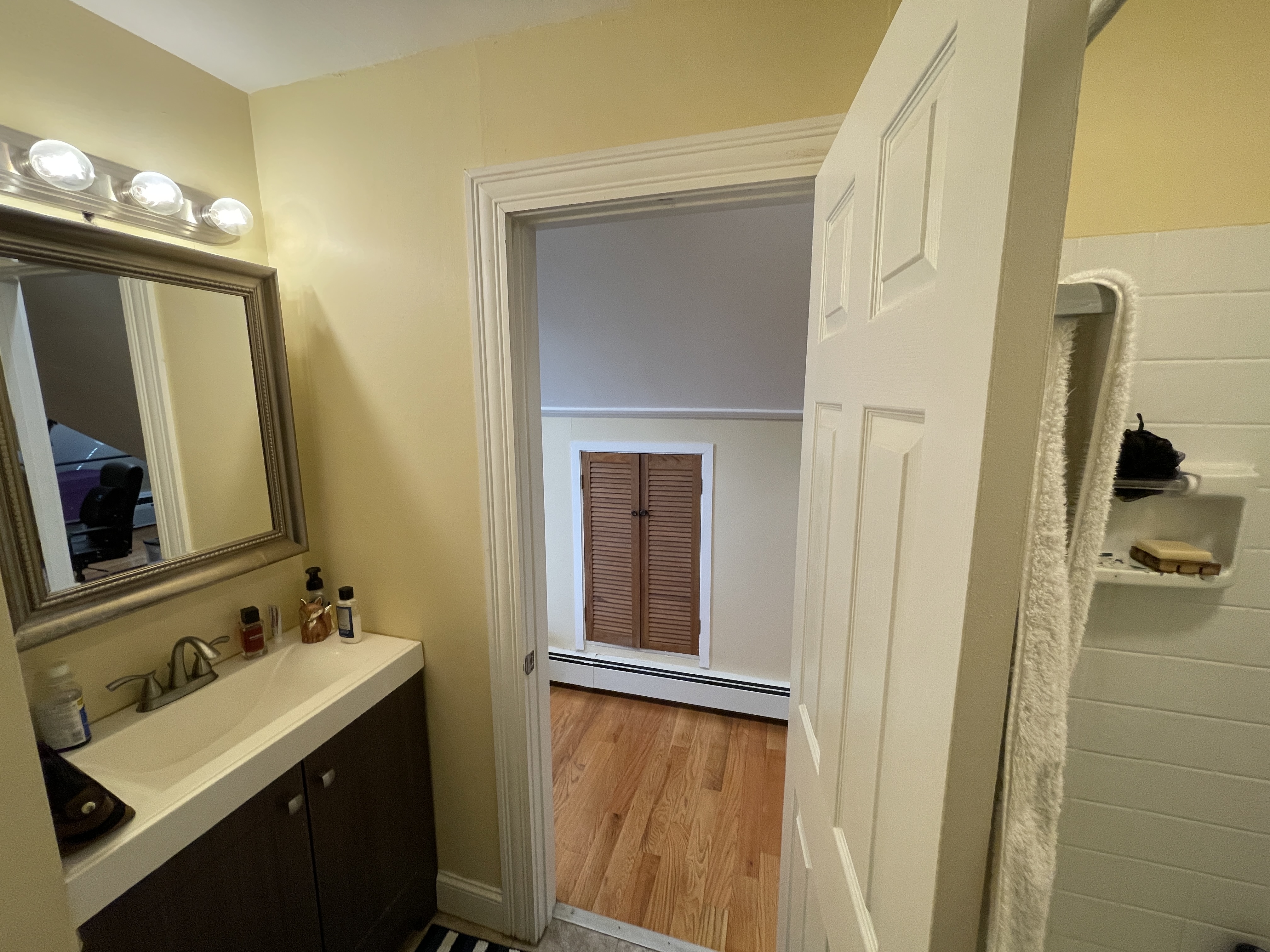 2 bed, 1 bath apartment for rent at 7 Irving St Unit 3, Davis Square — photo 10 of 50