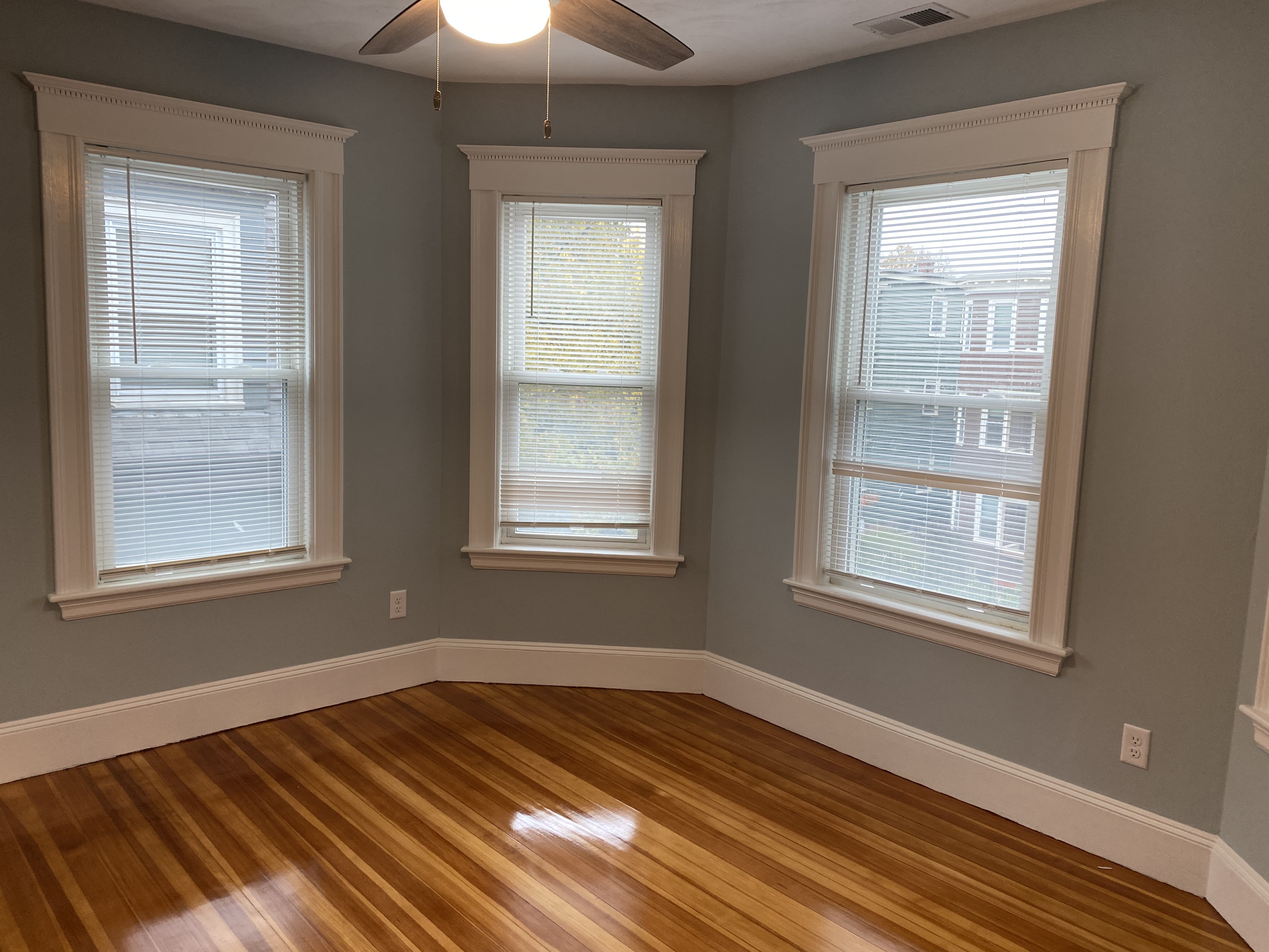 305 Highland Ave, Porter Square