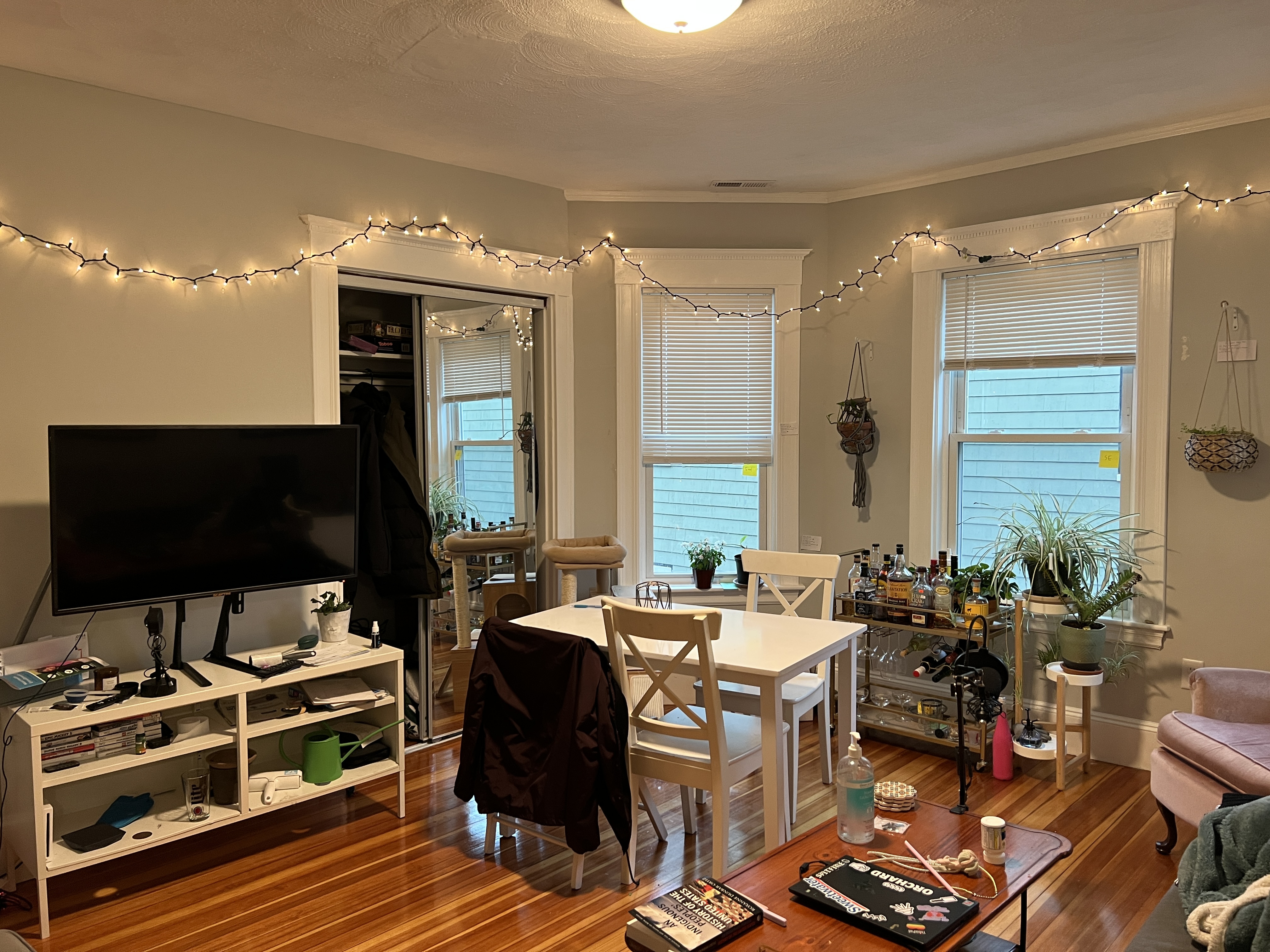 307 Highland Ave, Davis Square