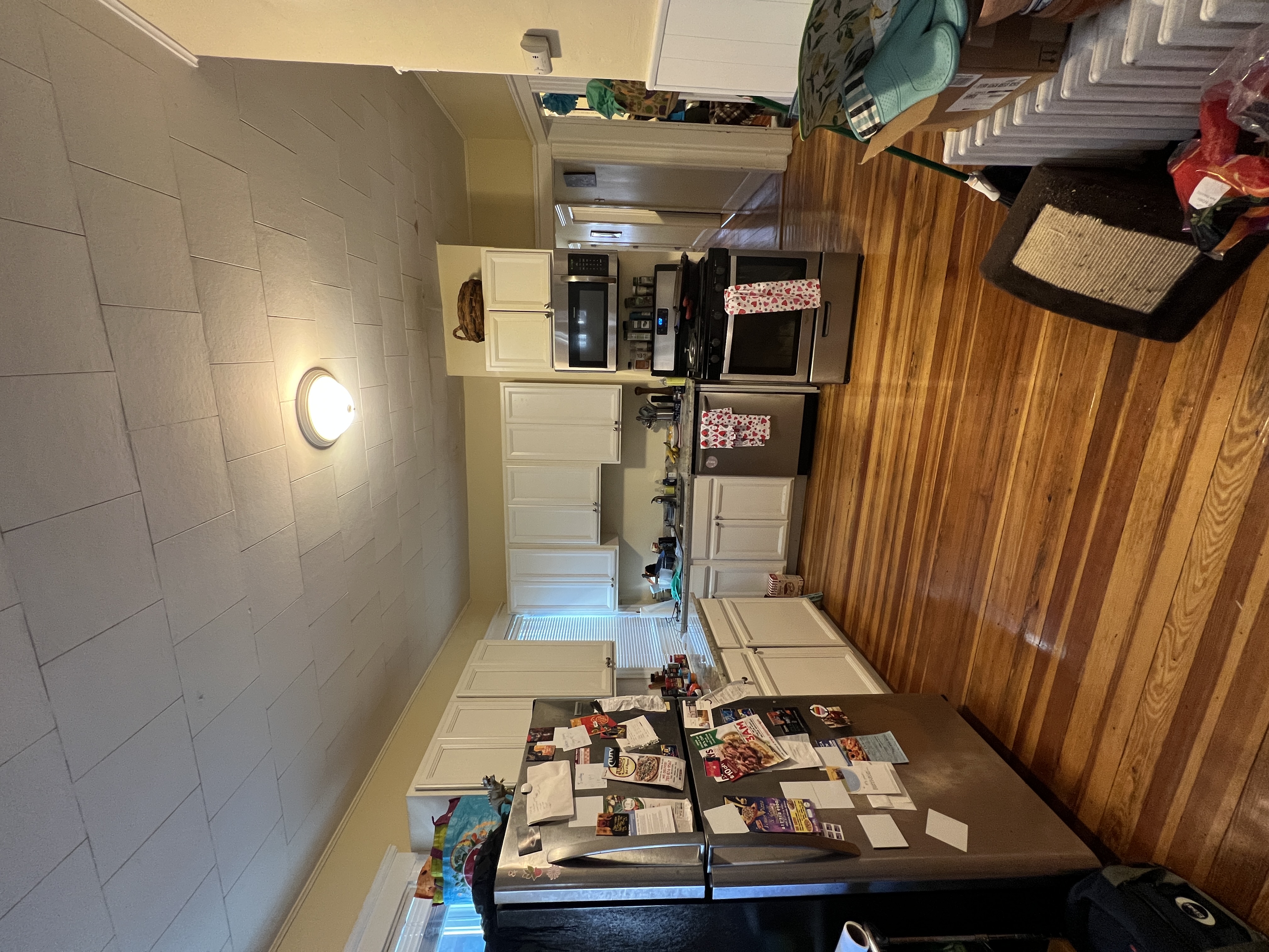 17 Dow St, West Somerville