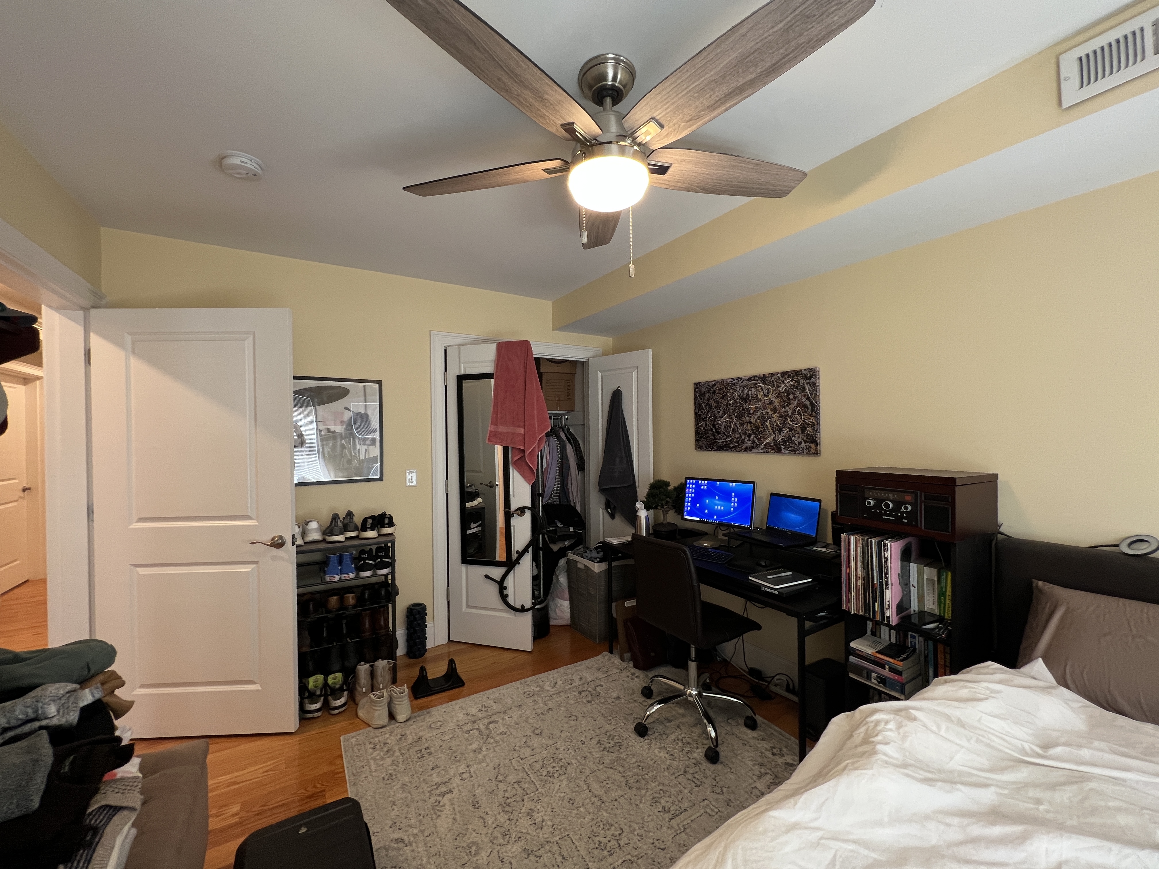 116 118 Holland St, Davis Square