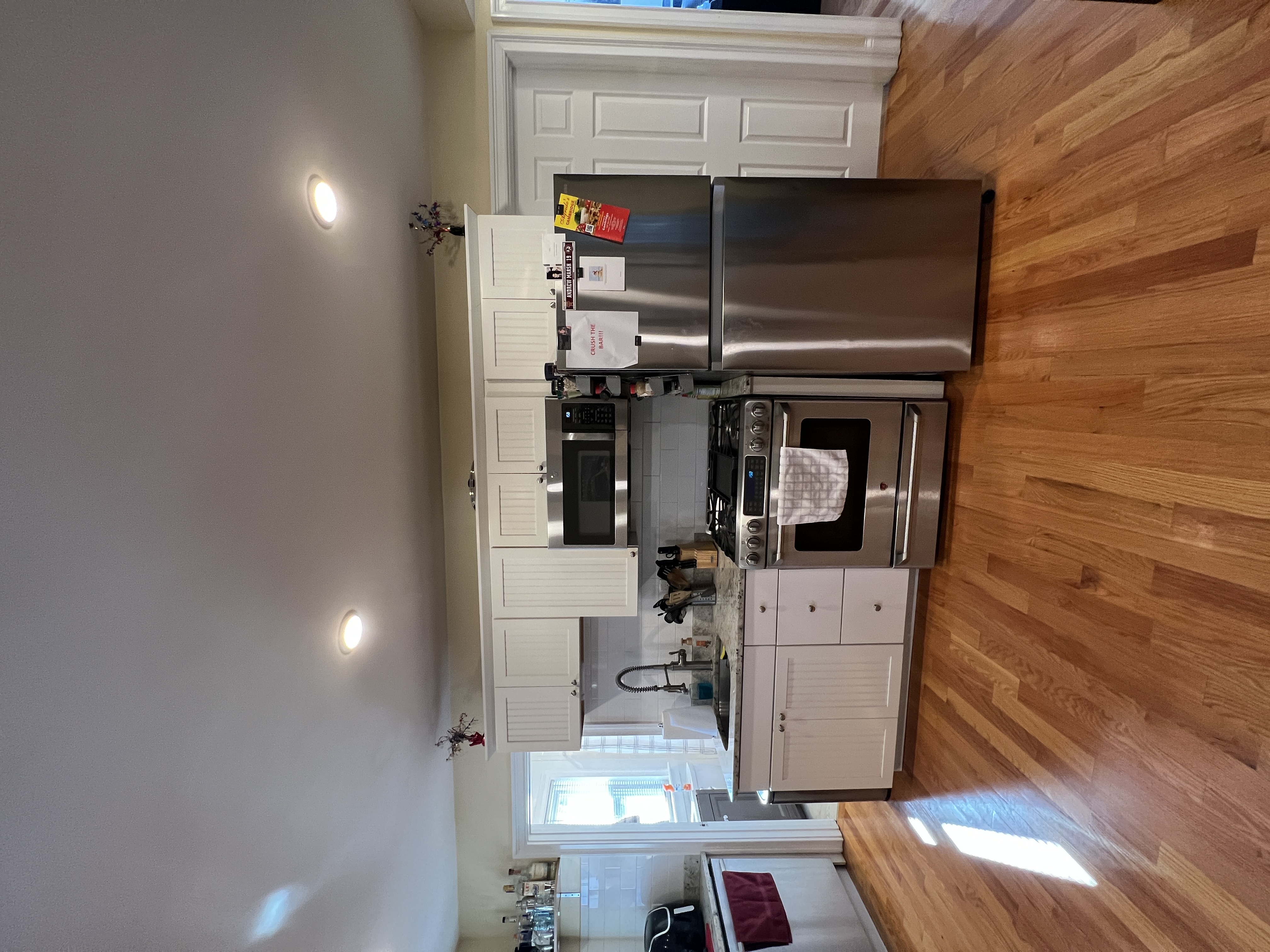 31 Cambridge Ter, Porter Square