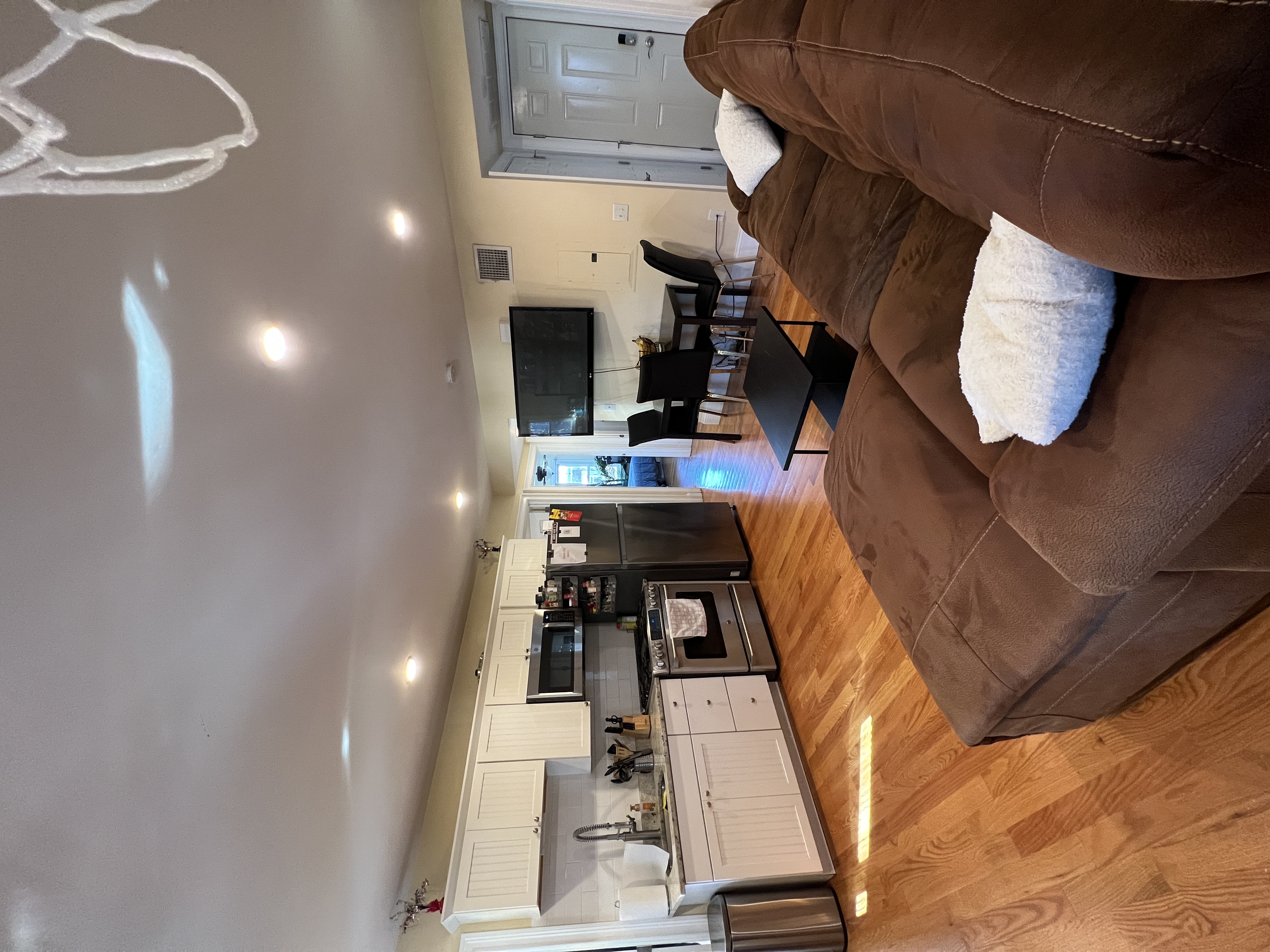 31 Cambridge Ter, Porter Square