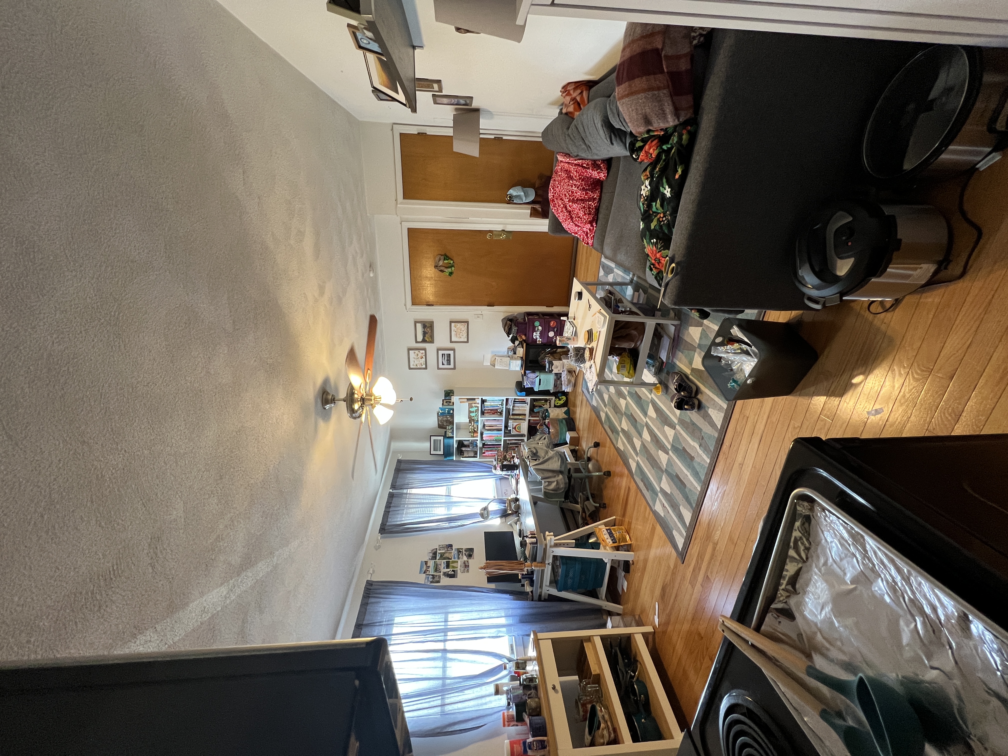 217 Holland St, Davis Square