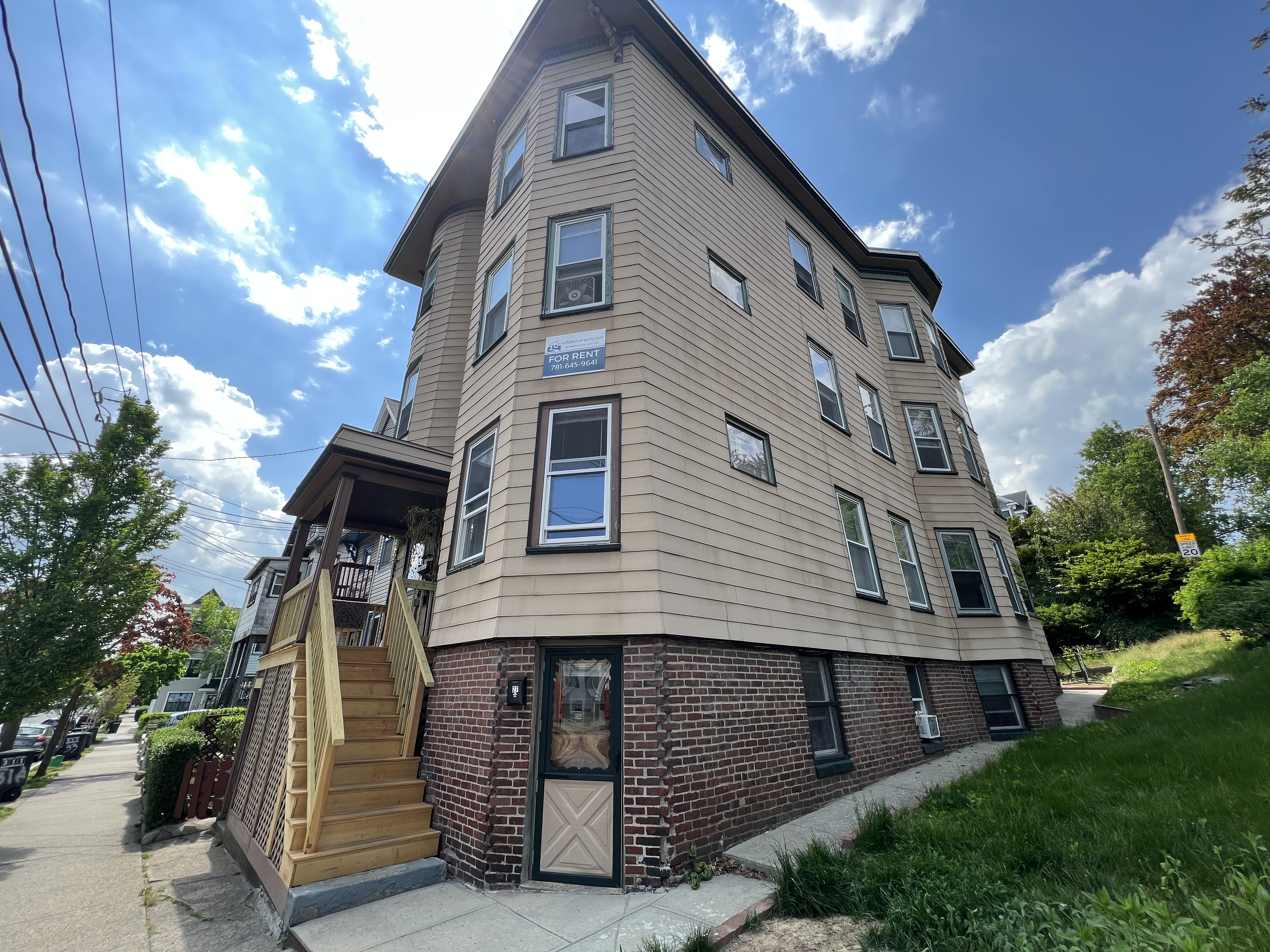 4 Beds, 1 Bath apartment in Somerville for $4,800