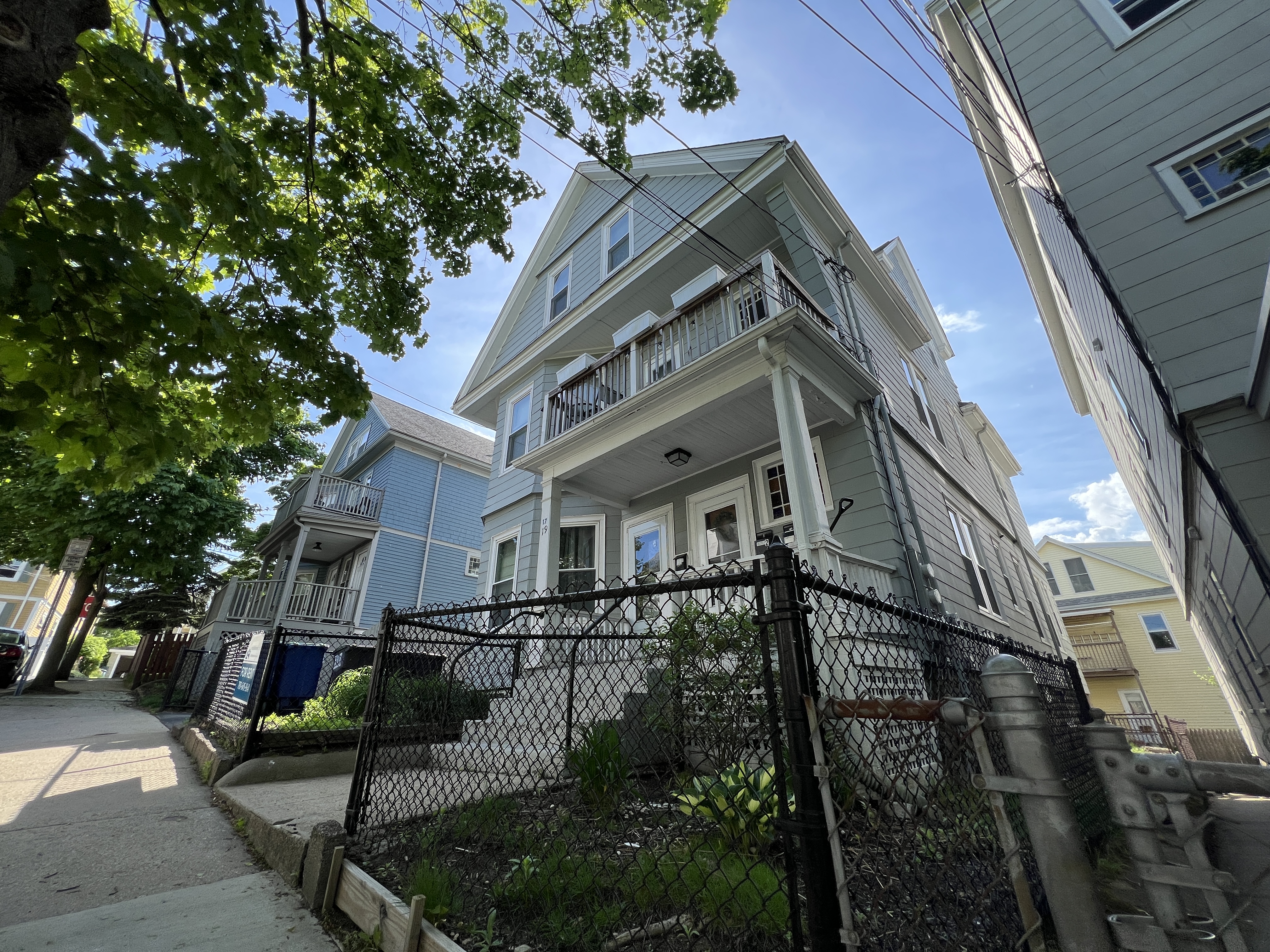 17 Dow St, Davis Square