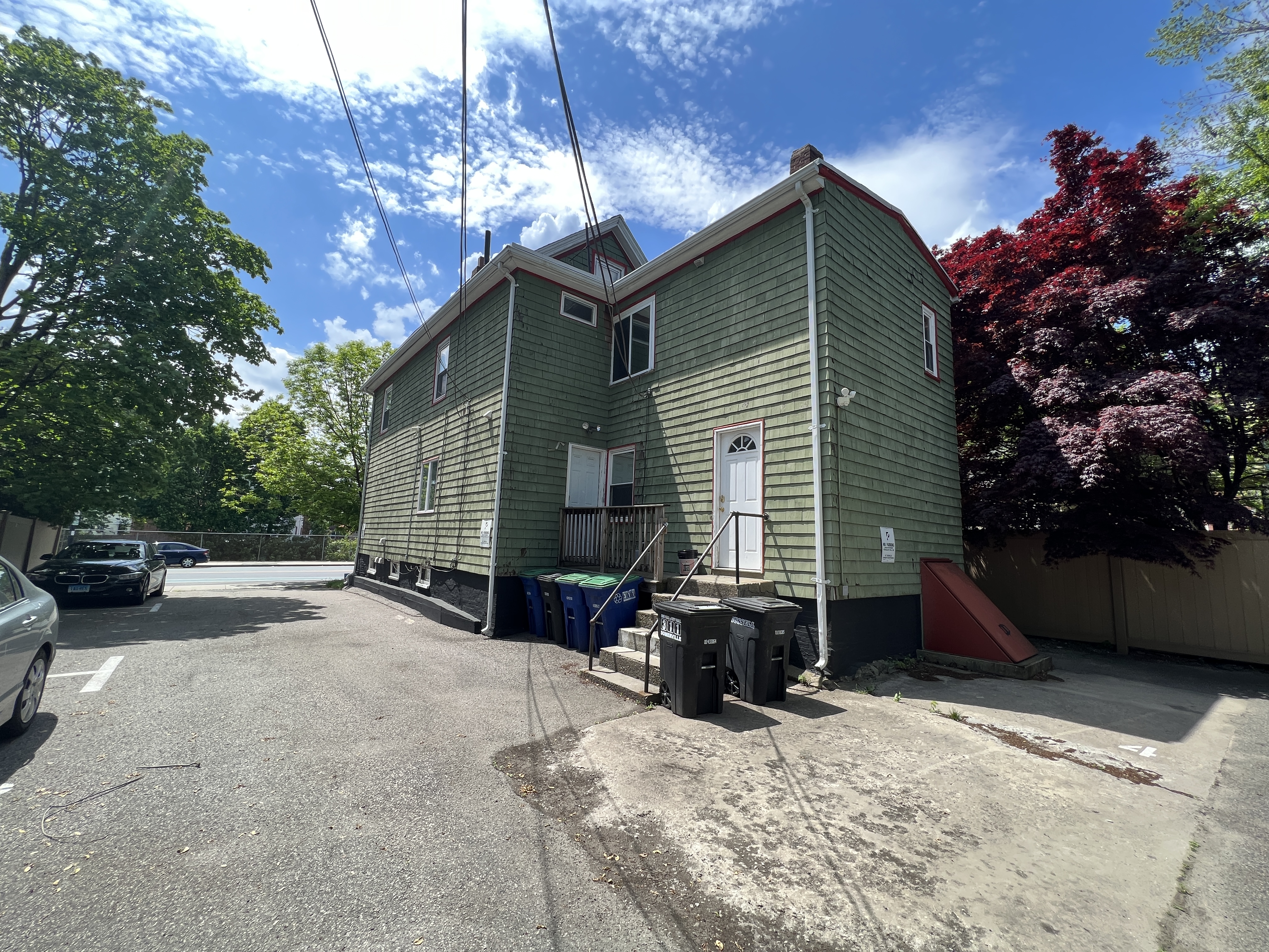 735 Somerville Ave, Davis Square