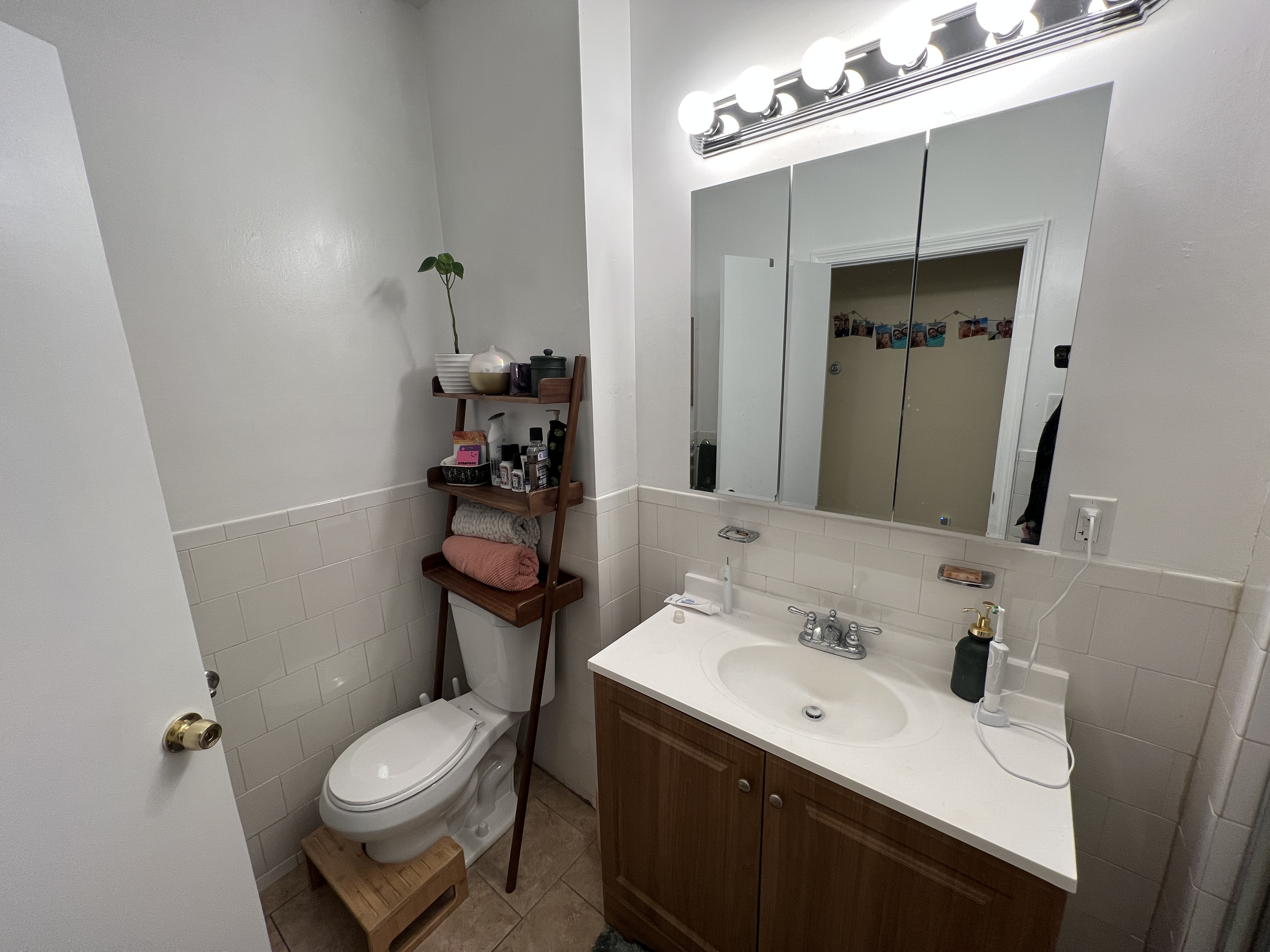 Photos of apartment on Holland St.,Somerville MA 