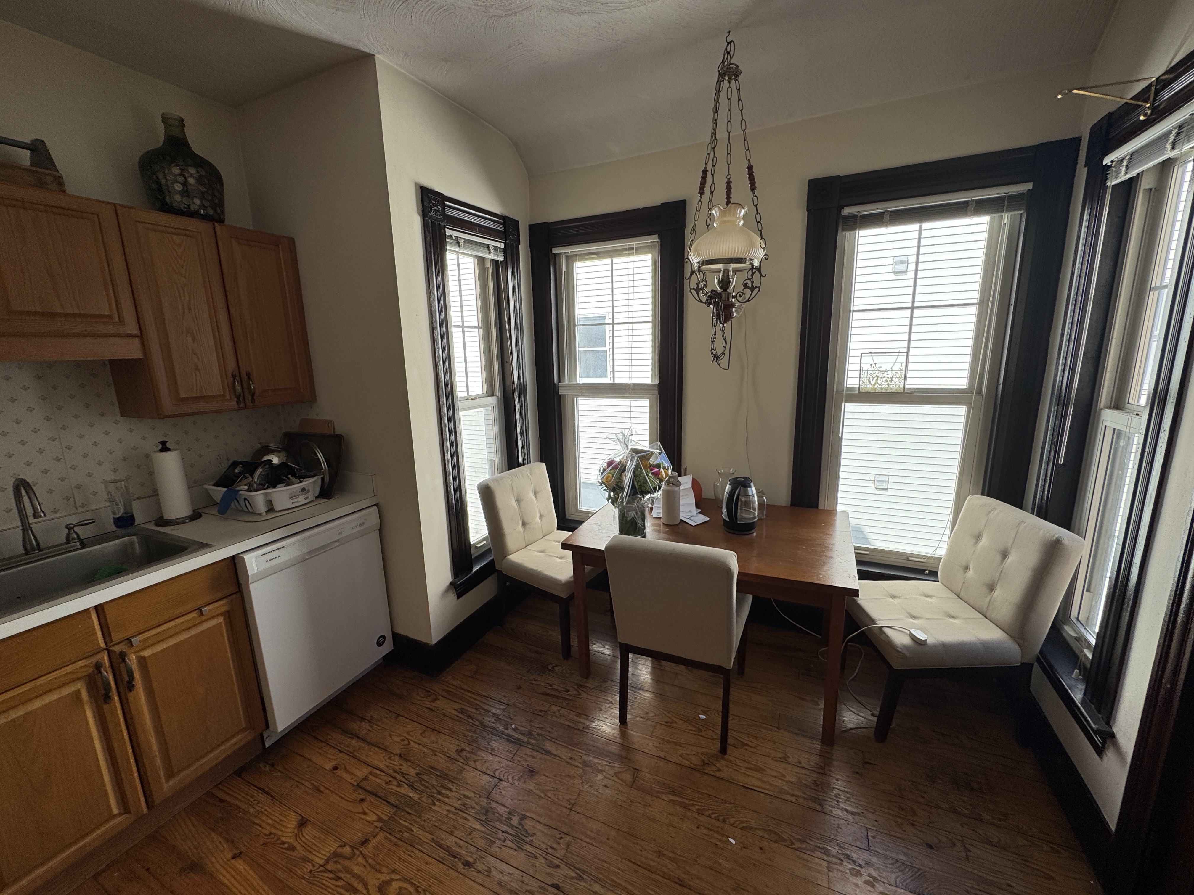 Photos of apartment on Holland St.,Somerville MA 02144