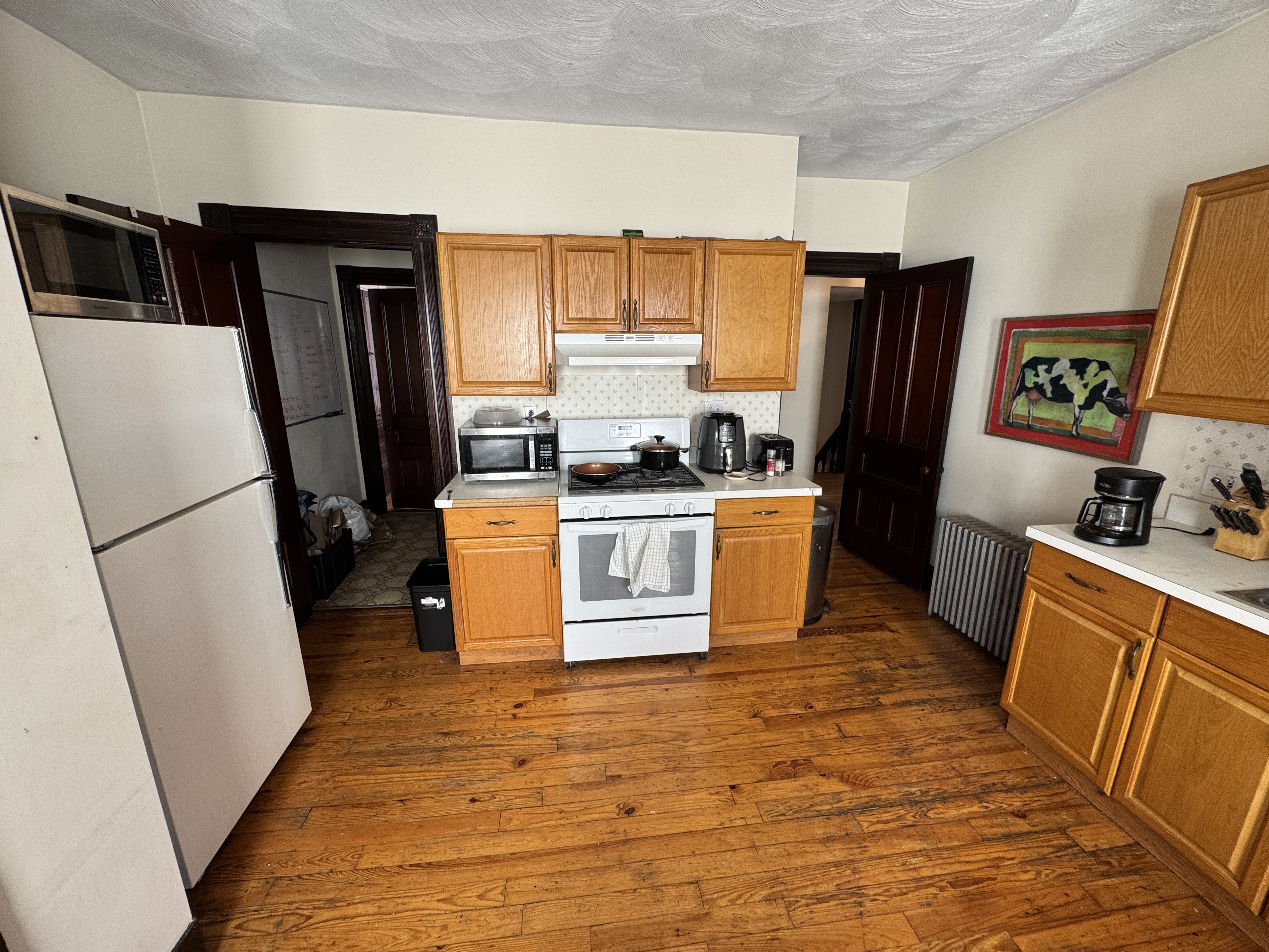 Photos of apartment on Holland St.,Somerville MA 02144
