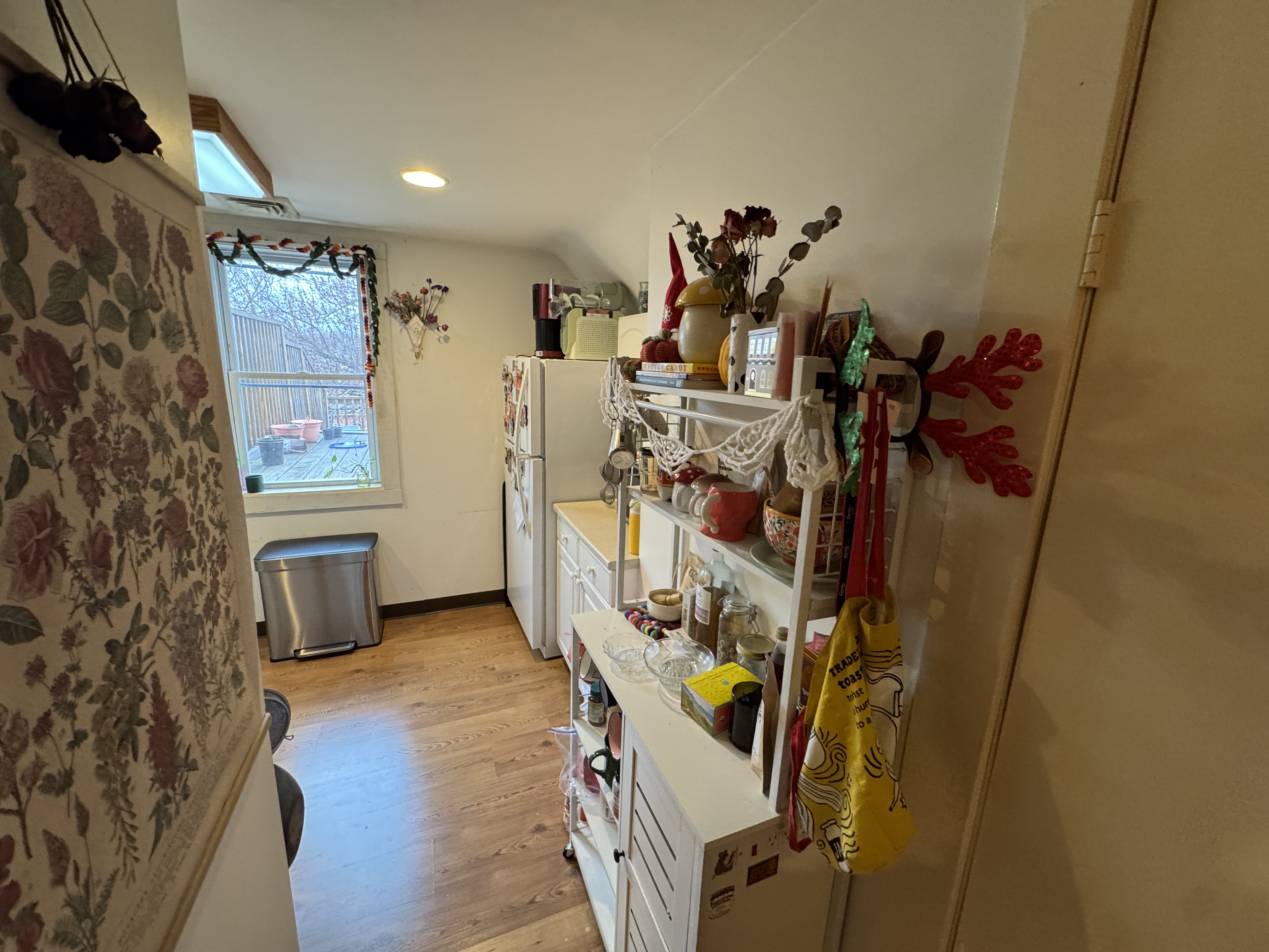 Photos of apartment on Jay St.,Somerville MA 