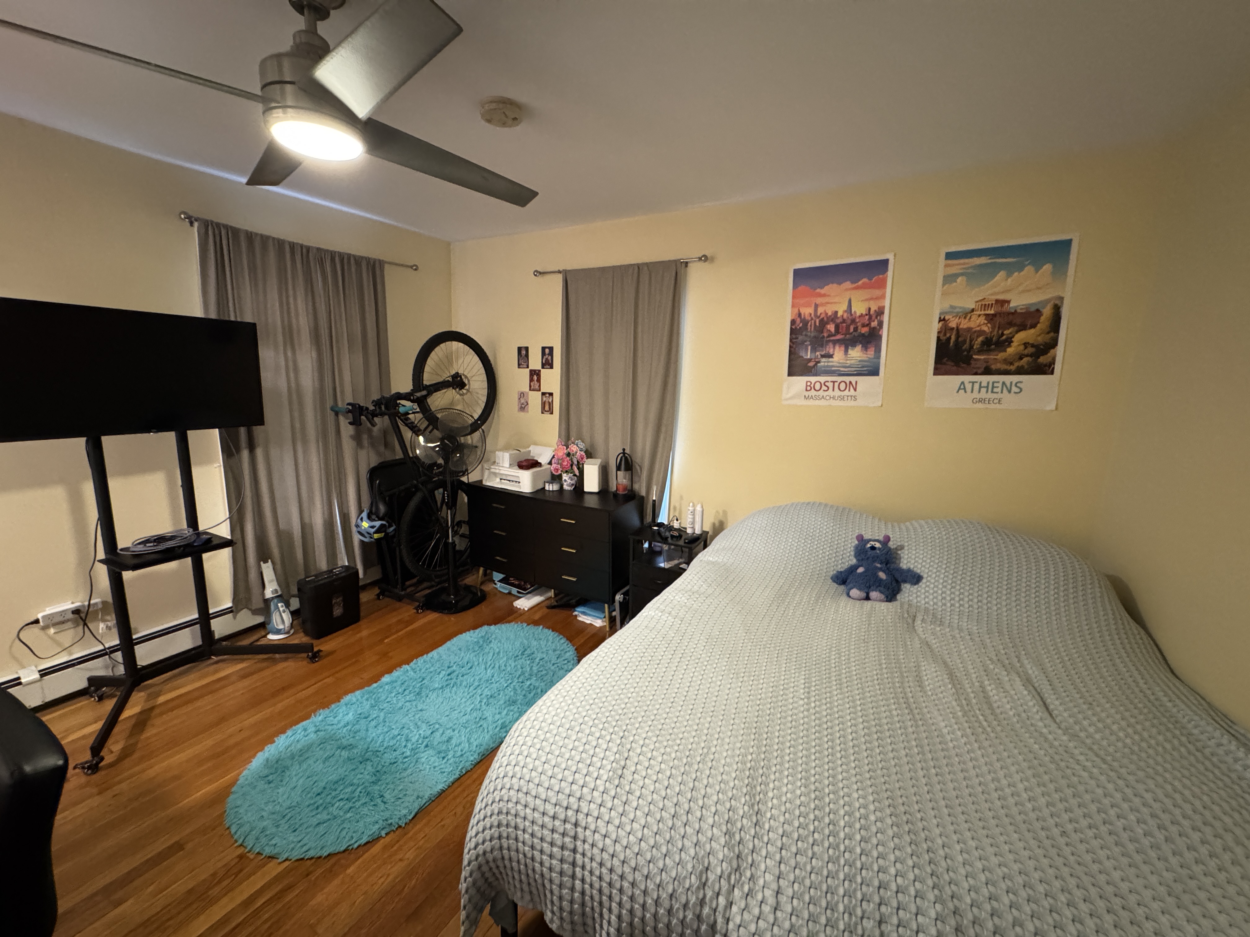 Photos of apartment on Walden St.,Cambridge MA 02140