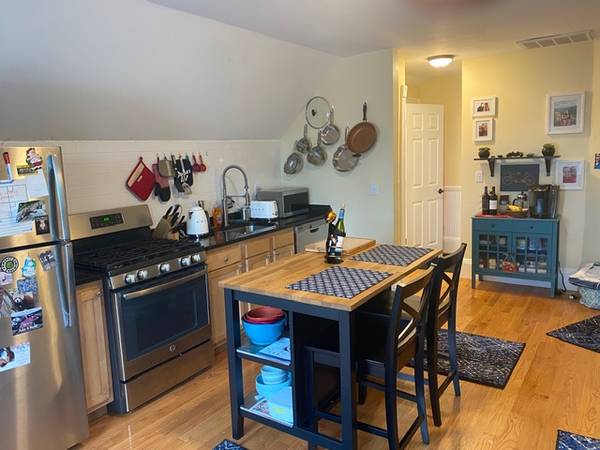 Photos of apartment on Lowell St.,Somerville MA 02143