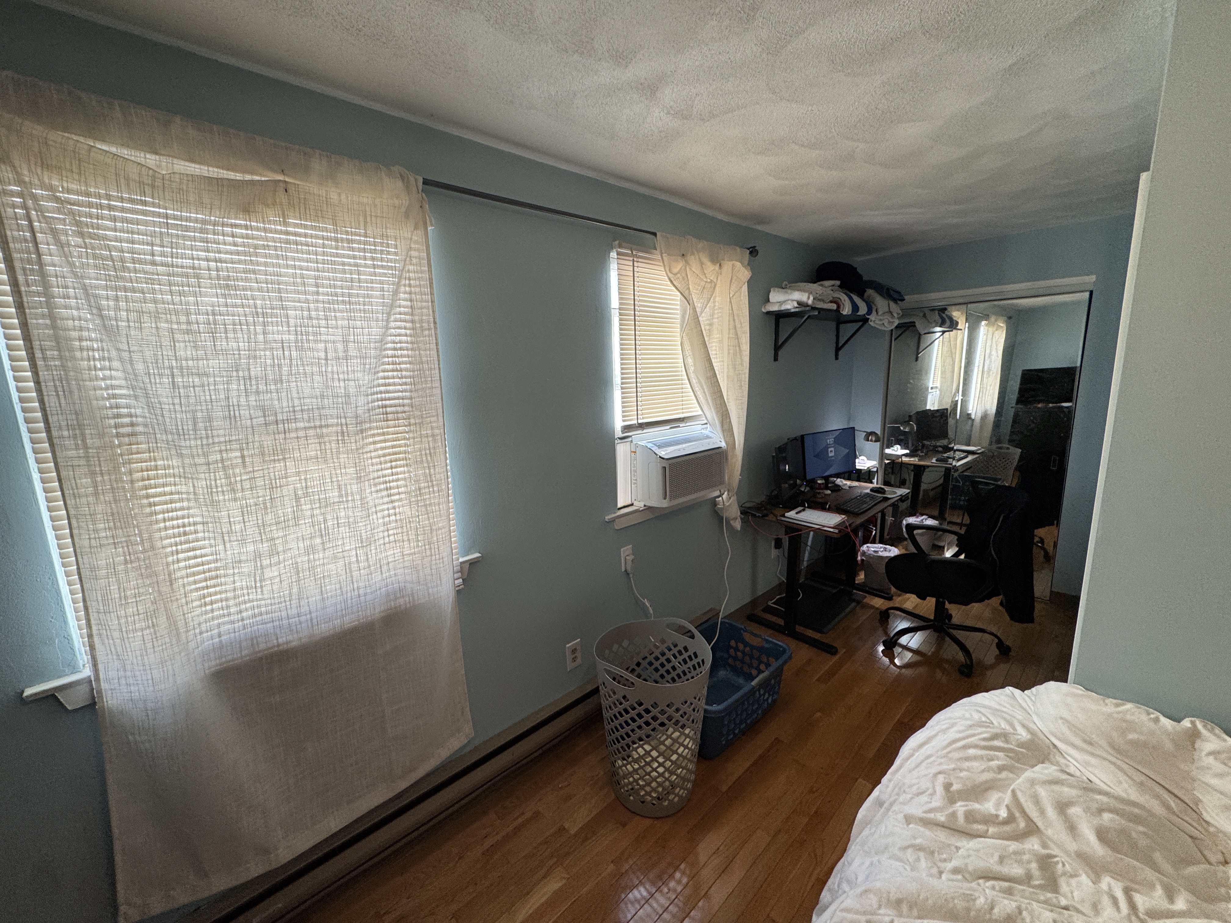 Photos of apartment on Holland St.,Somerville MA 02144