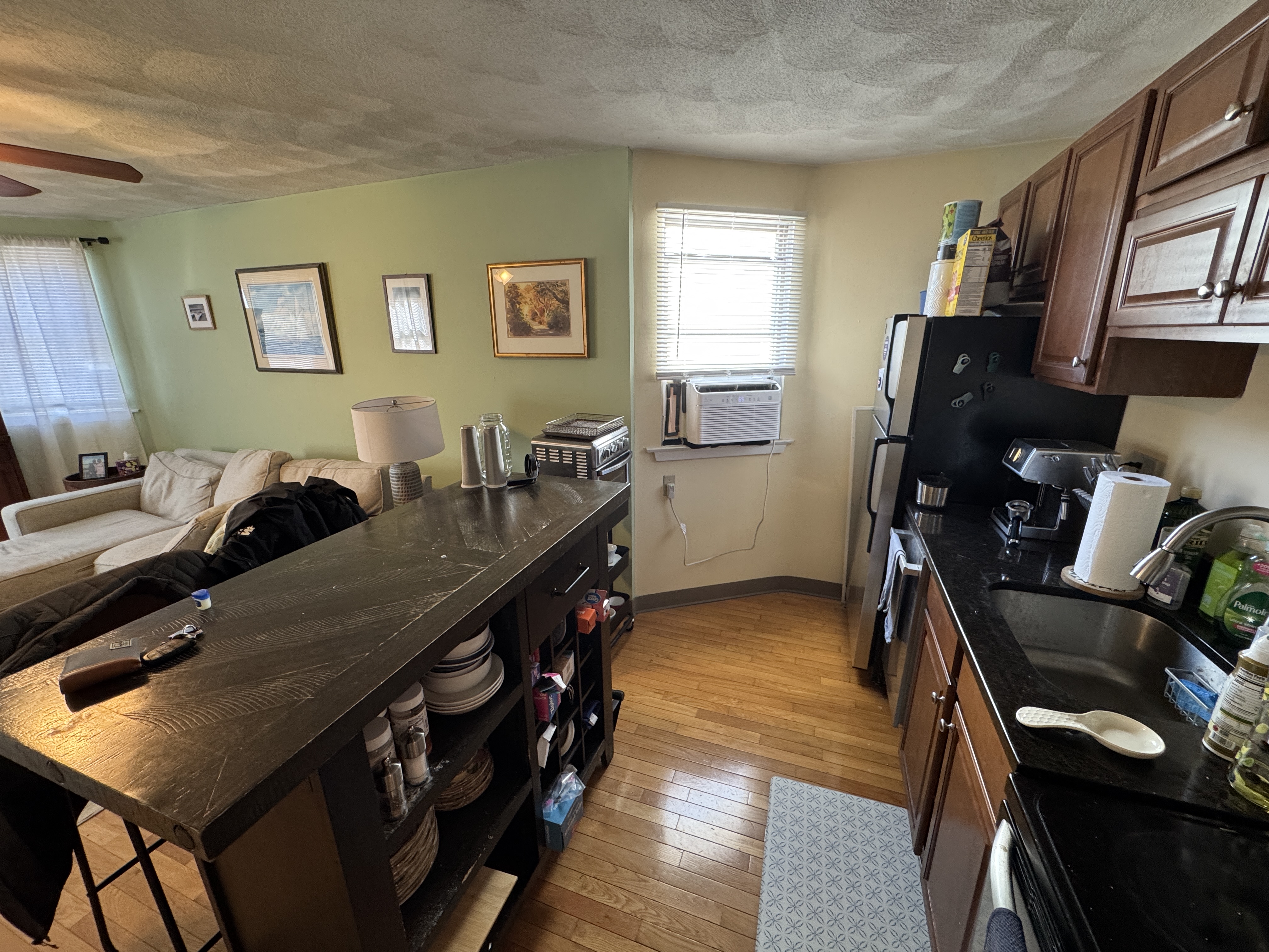 Photos of apartment on Holland St.,Somerville MA 02144