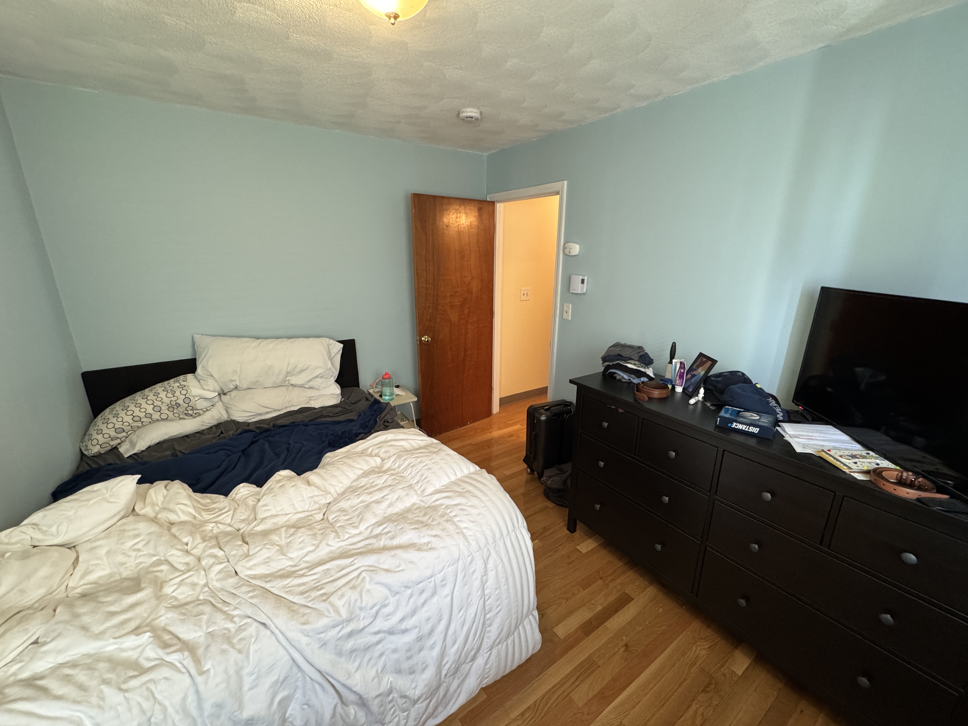 Photos of apartment on Holland St.,Somerville MA 02144