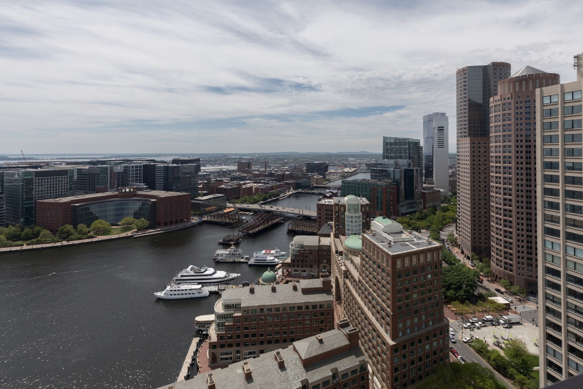 85 East India Row — Waterfront