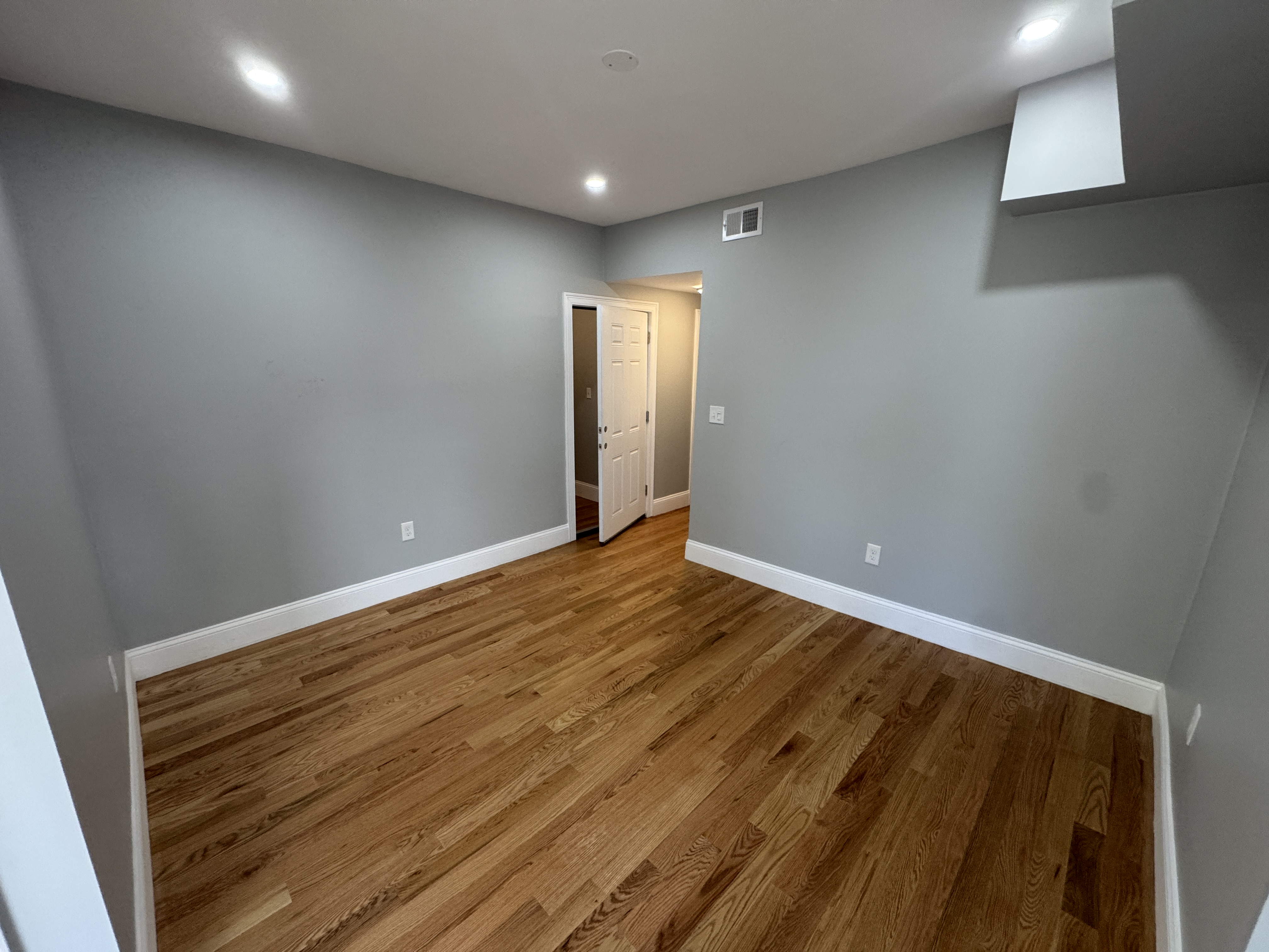 Photos of apartment on Spring St.,Somerville MA 02143