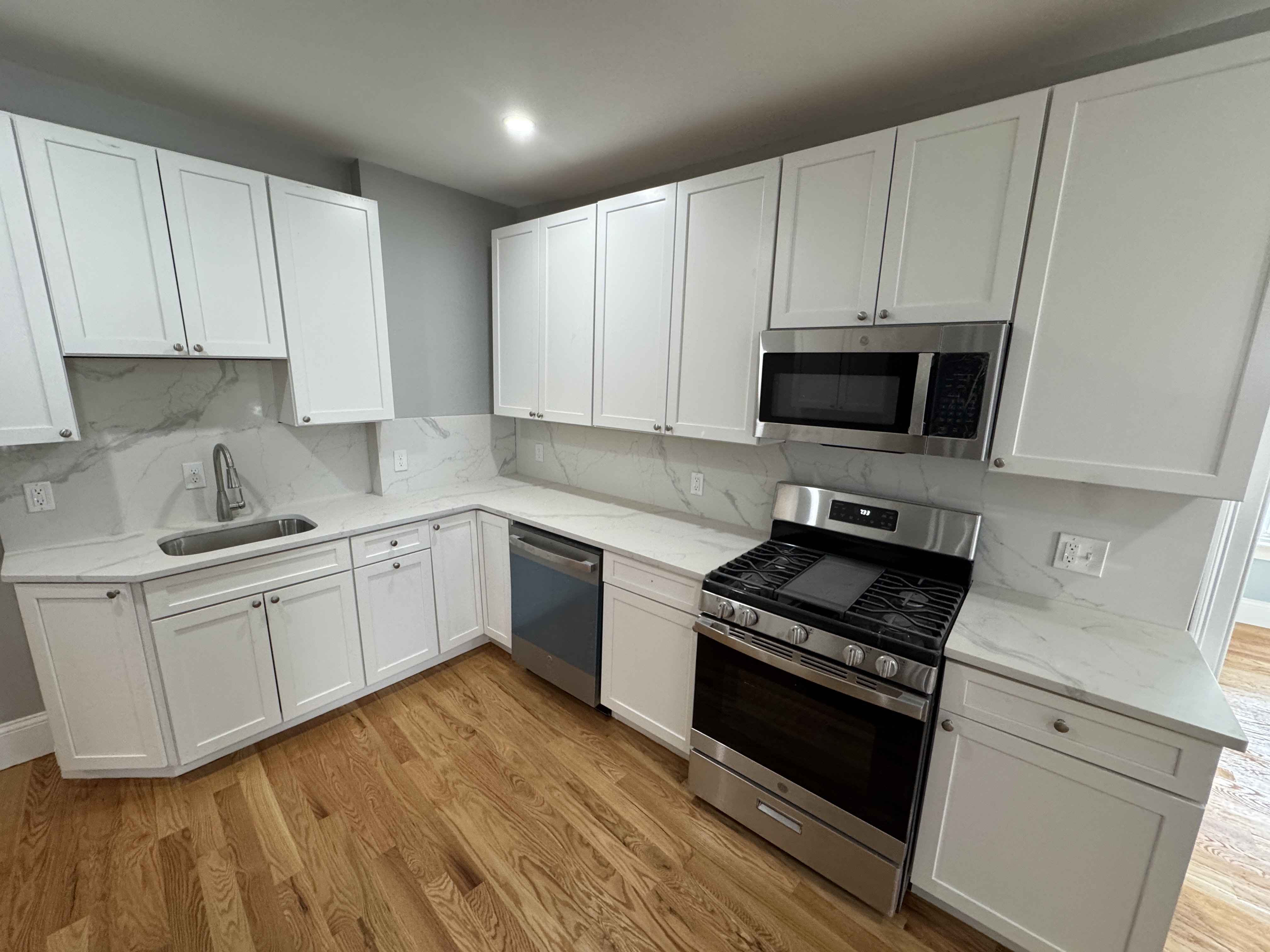 Photos of apartment on Spring St.,Somerville MA 02143
