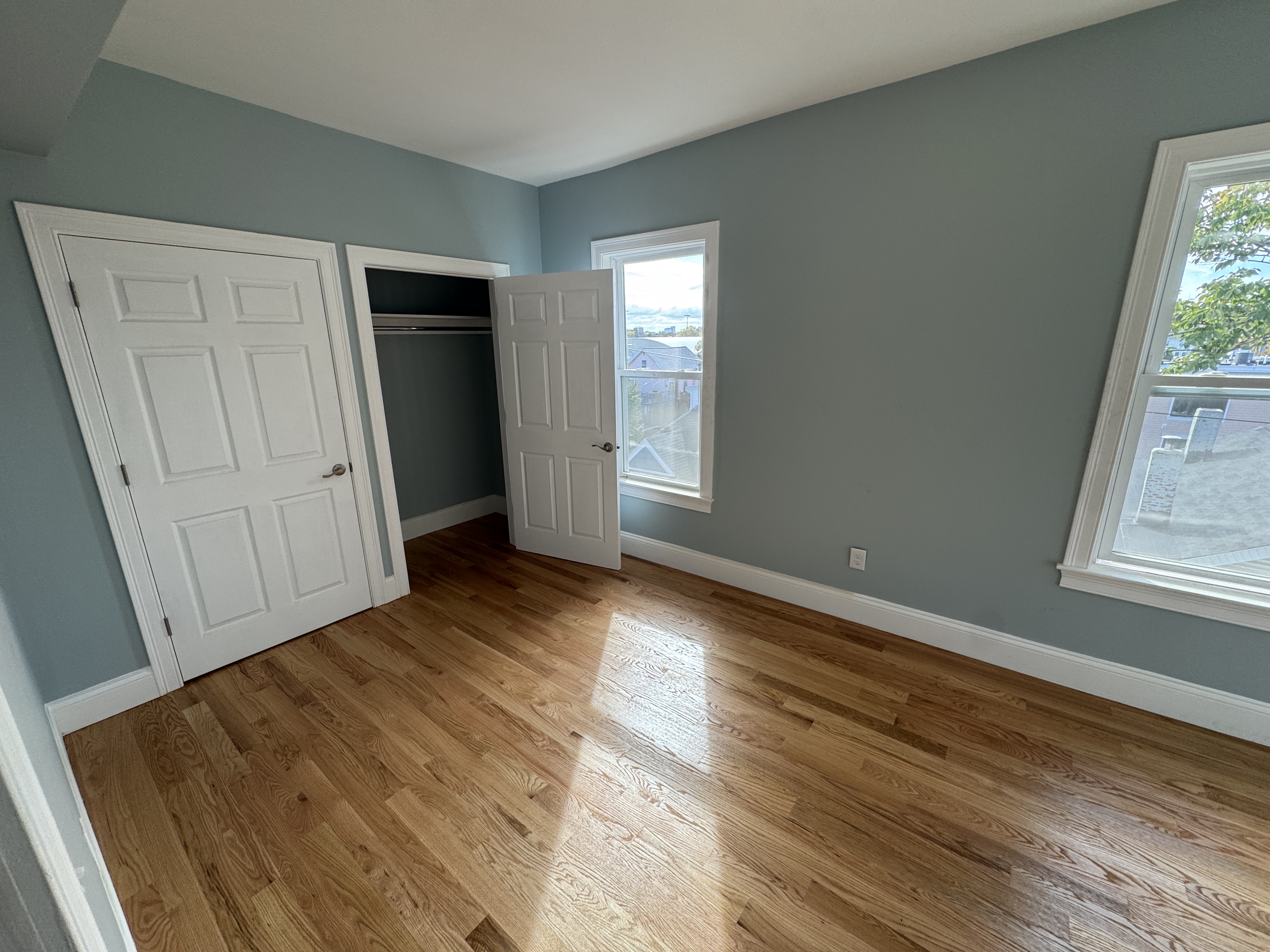 Photos of apartment on Spring St.,Somerville MA 02143