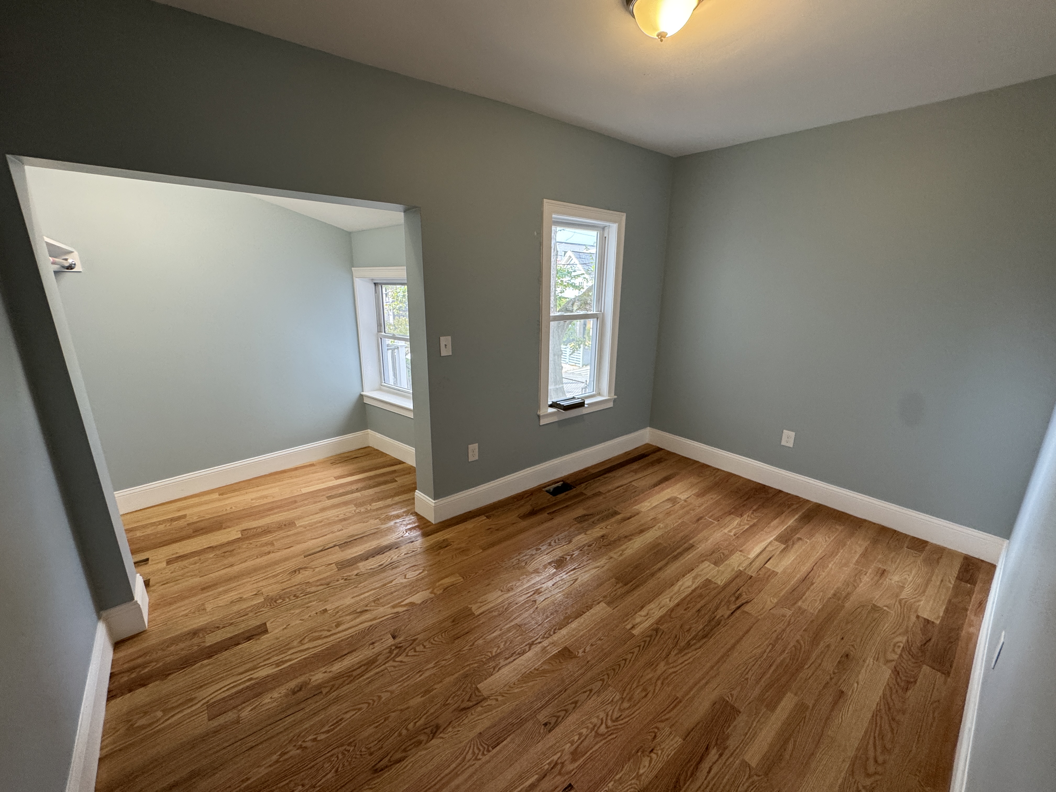 Photos of apartment on Spring St.,Somerville MA 02143