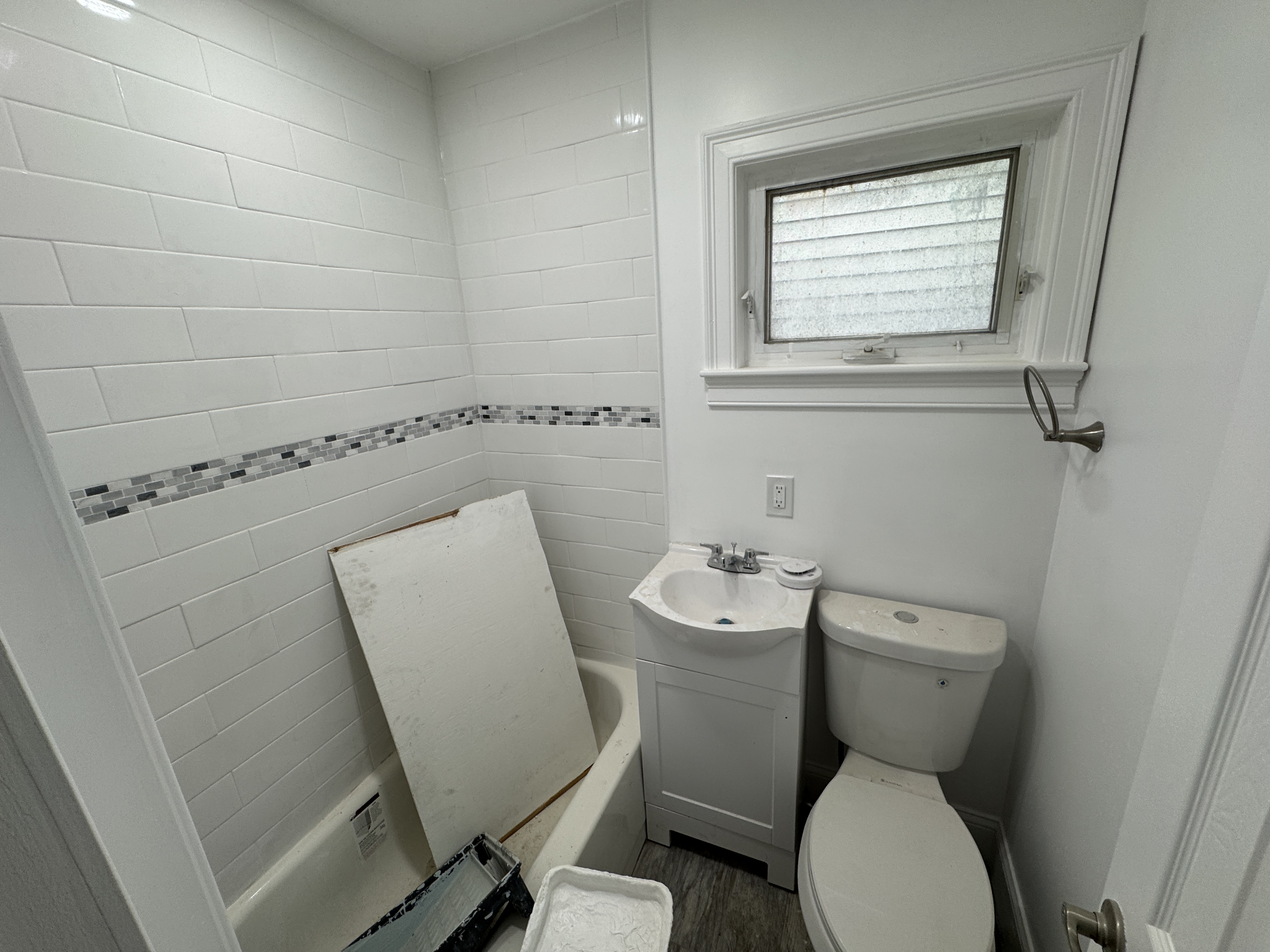 Photos of apartment on Spring St.,Somerville MA 02143
