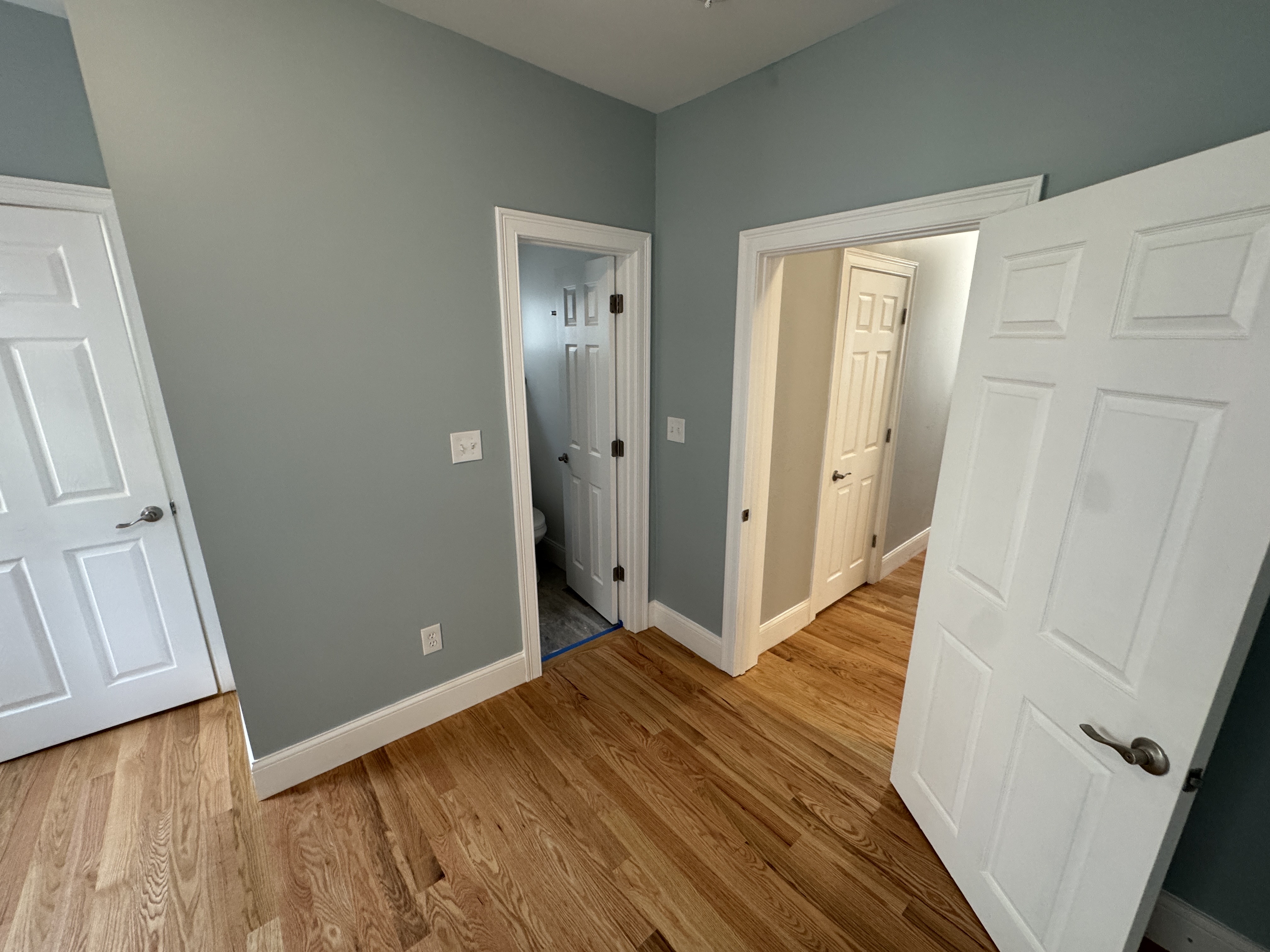 Photos of apartment on Spring St.,Somerville MA 02143