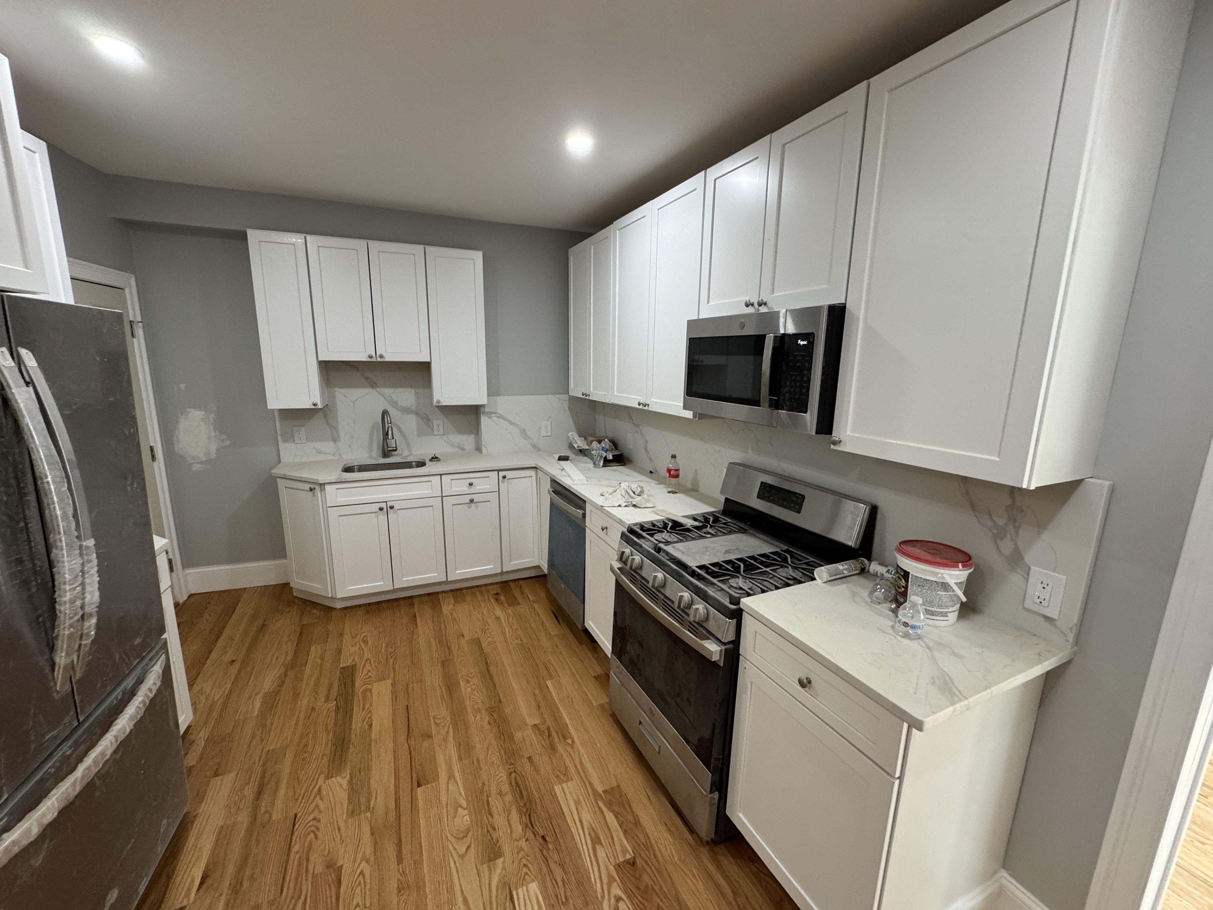 Photos of apartment on Spring St.,Somerville MA 02143
