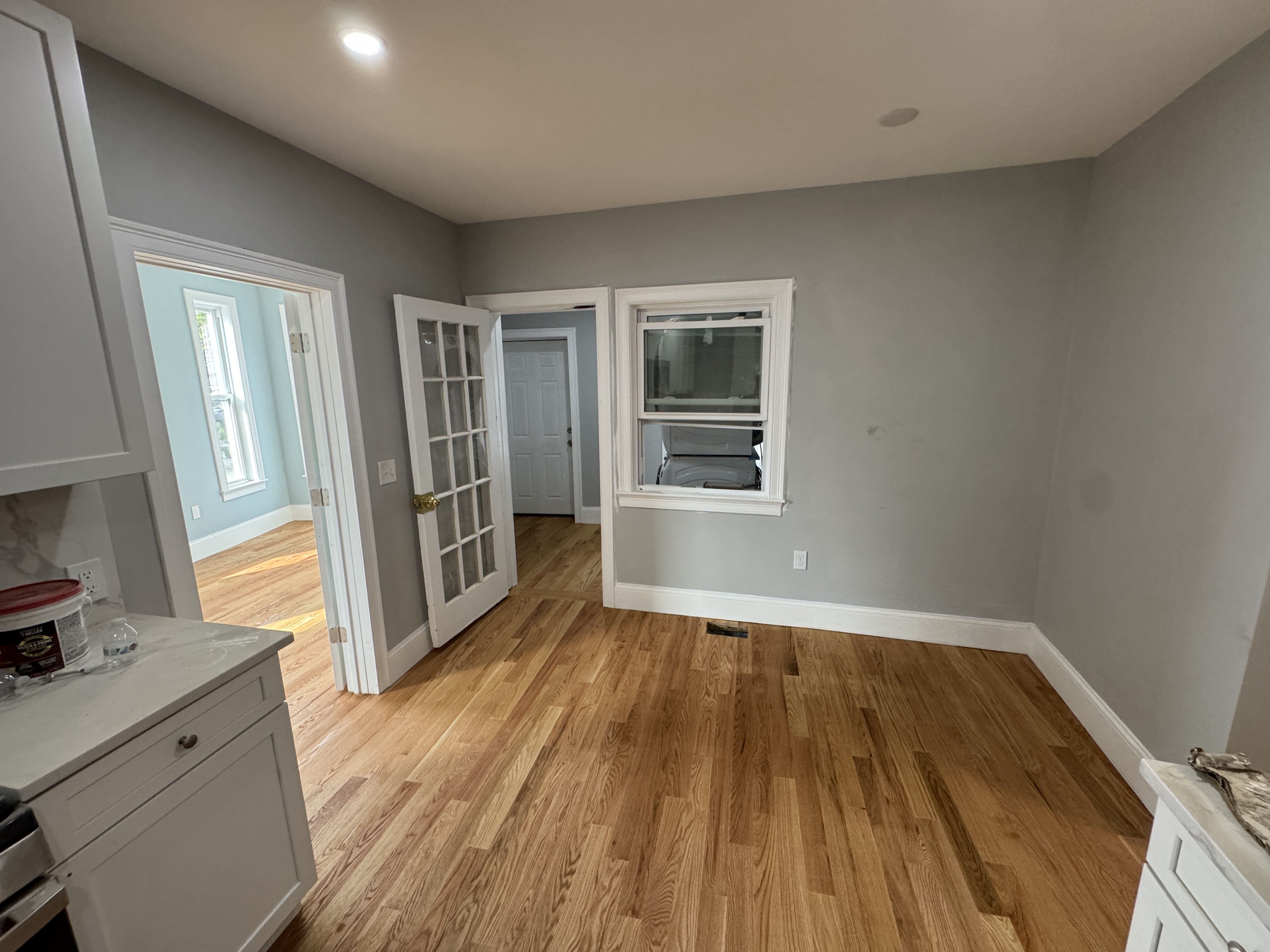 Photos of apartment on Spring St.,Somerville MA 02143