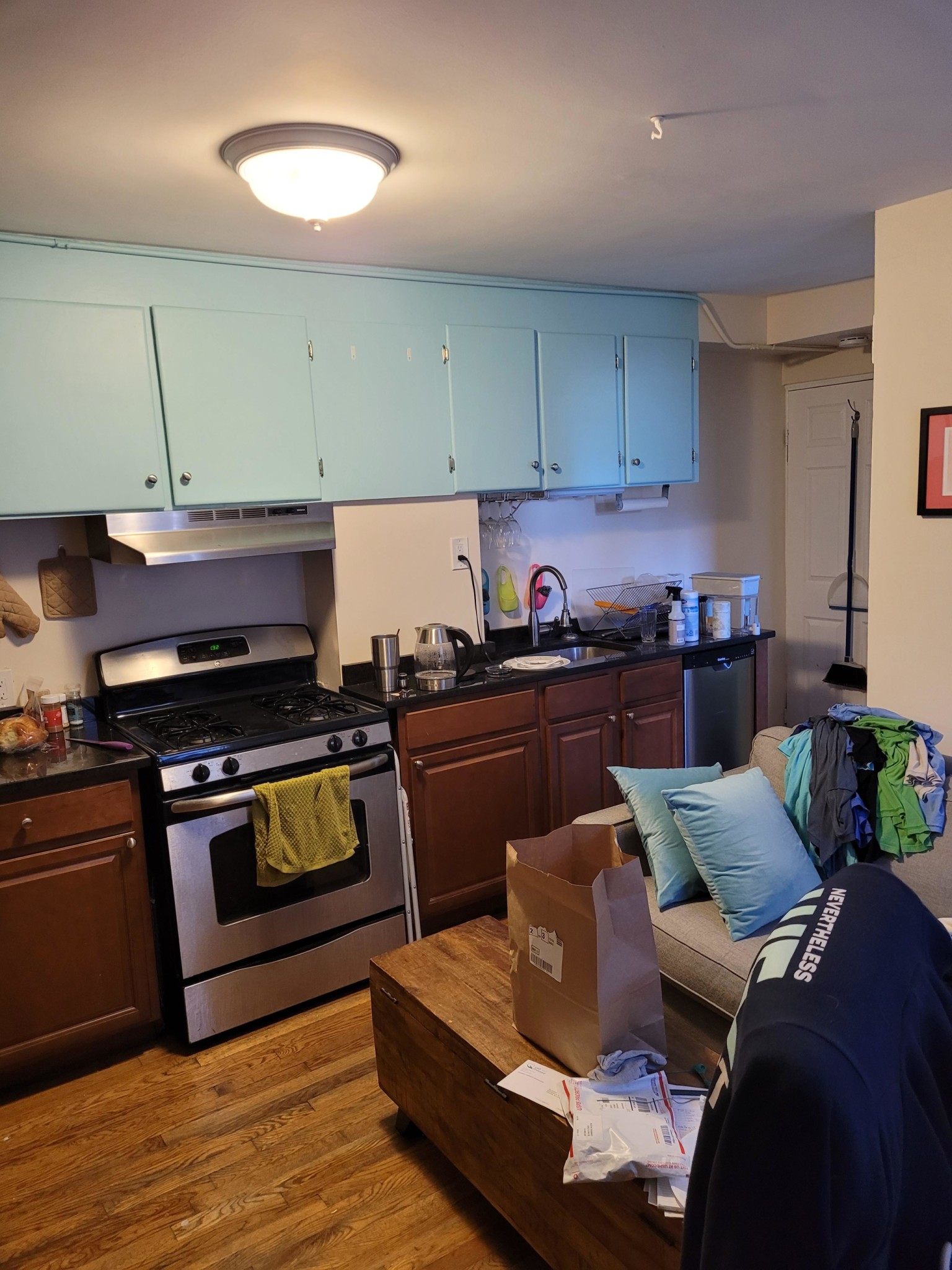 Photos of apartment on McGrath Highway,Somerville MA 02143
