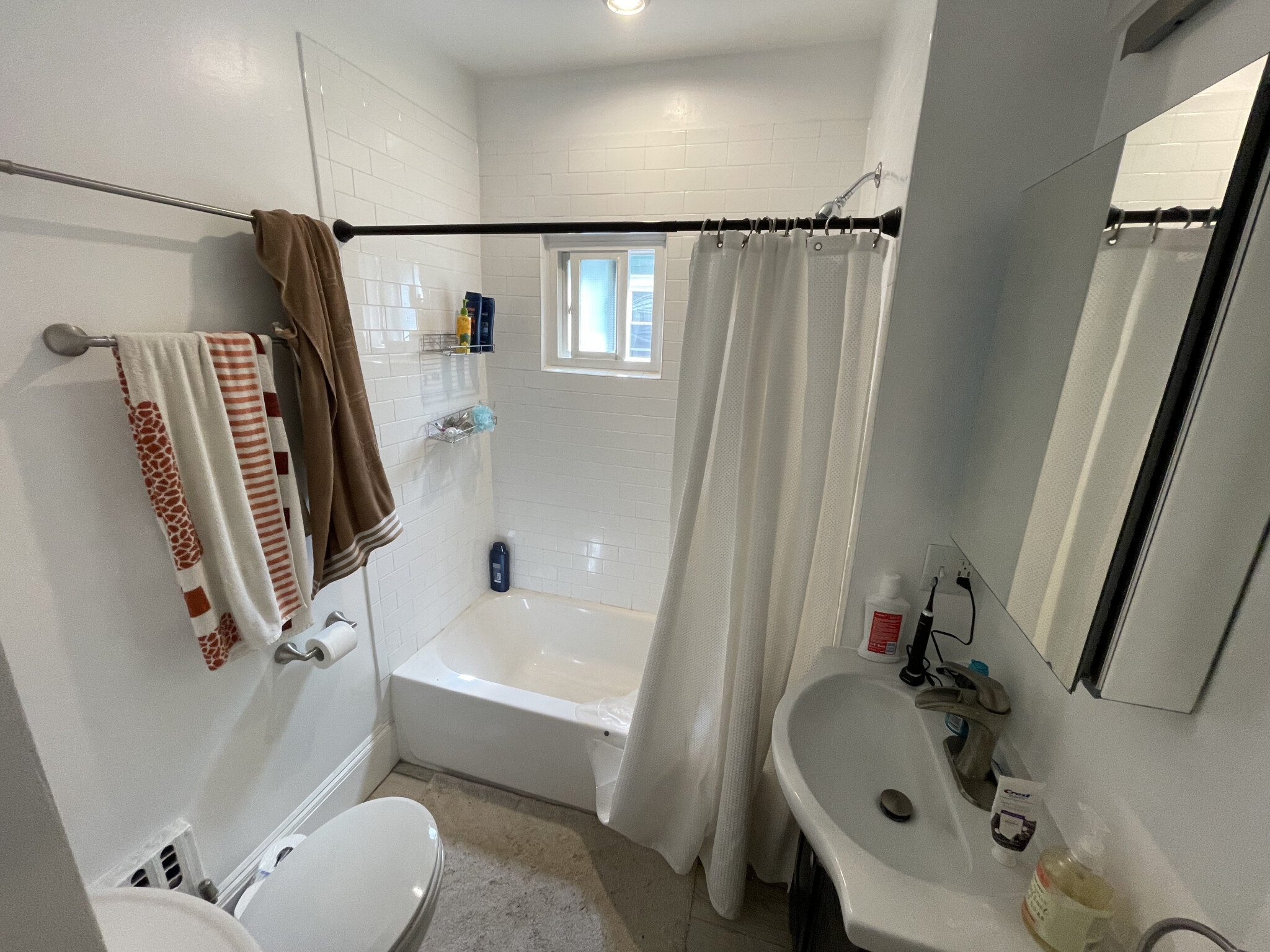 Photos of apartment on Gorham St.,Somerville MA 02144