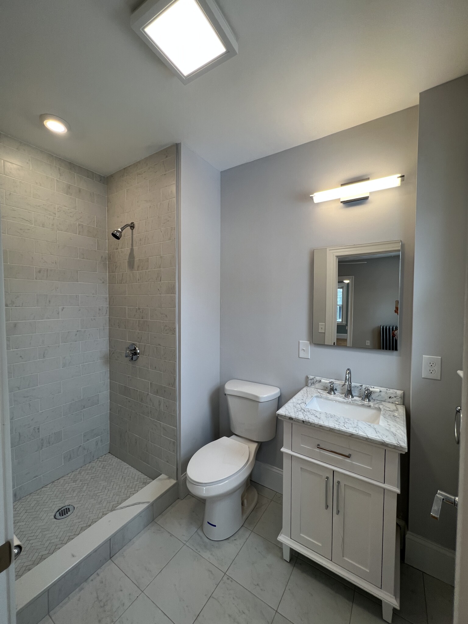 11 Burnham St, Tufts