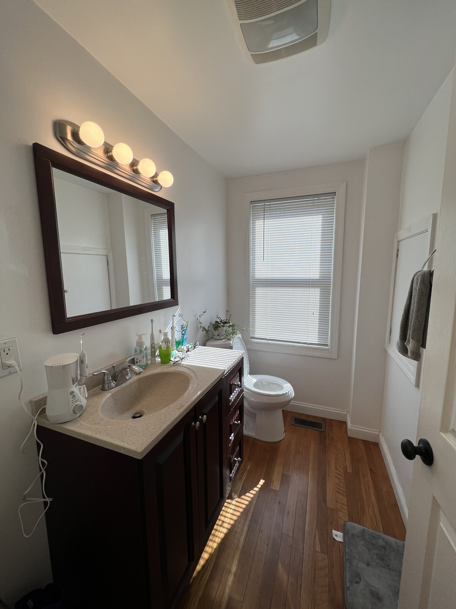 16 18 Silvey Pl, Spring Hill