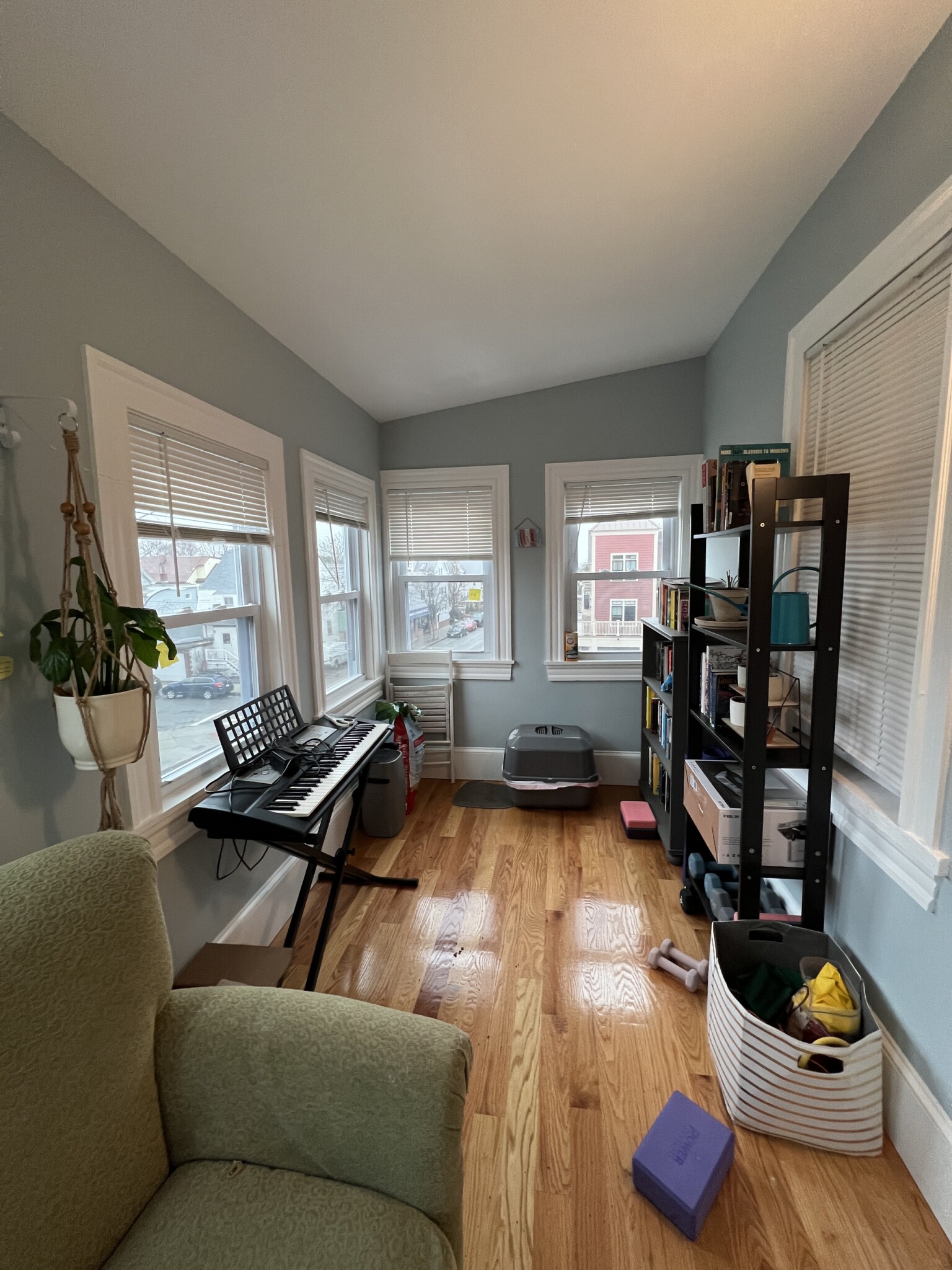 307 Highland Ave, Somerville