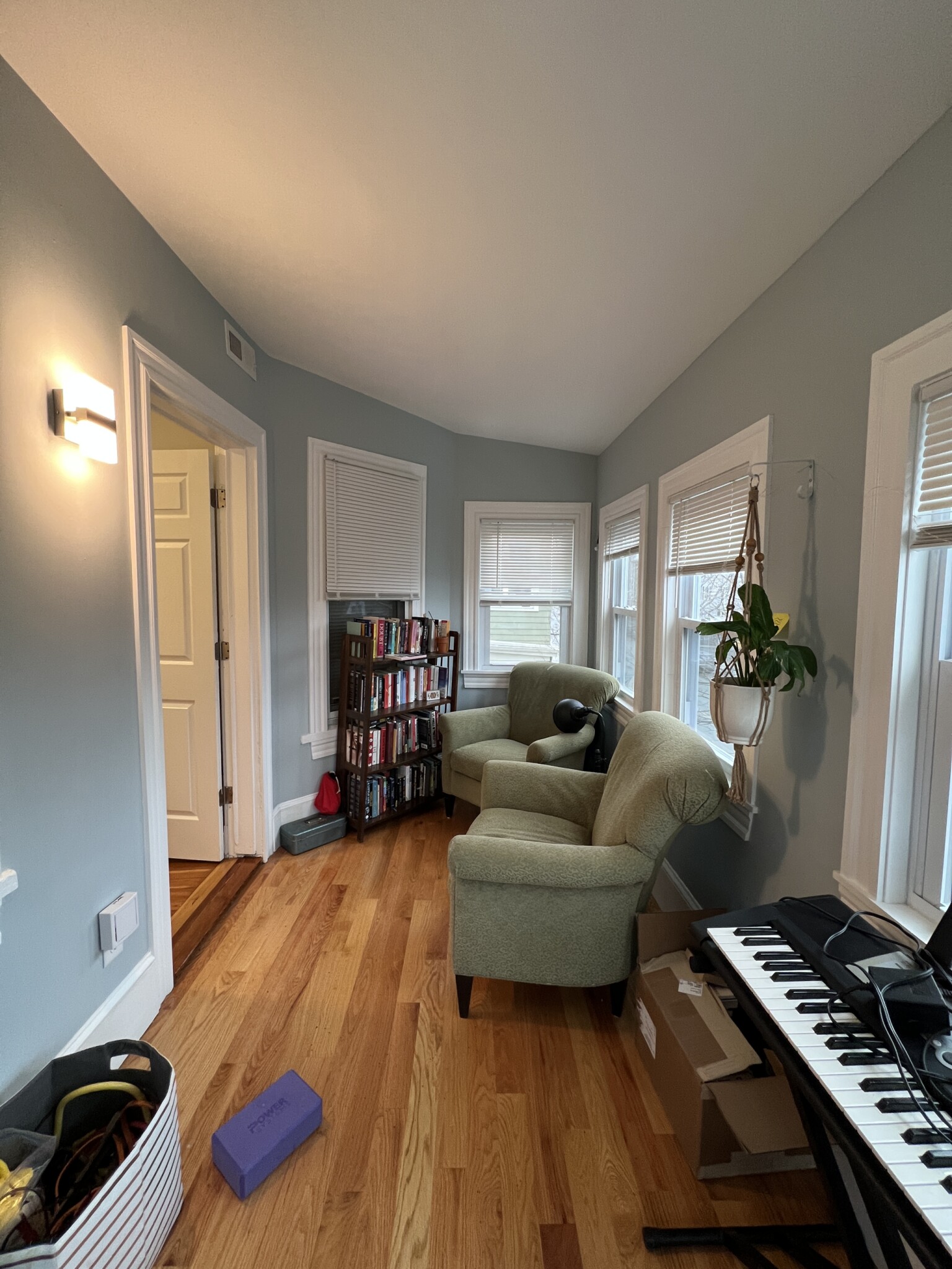 307 Highland Ave, Somerville