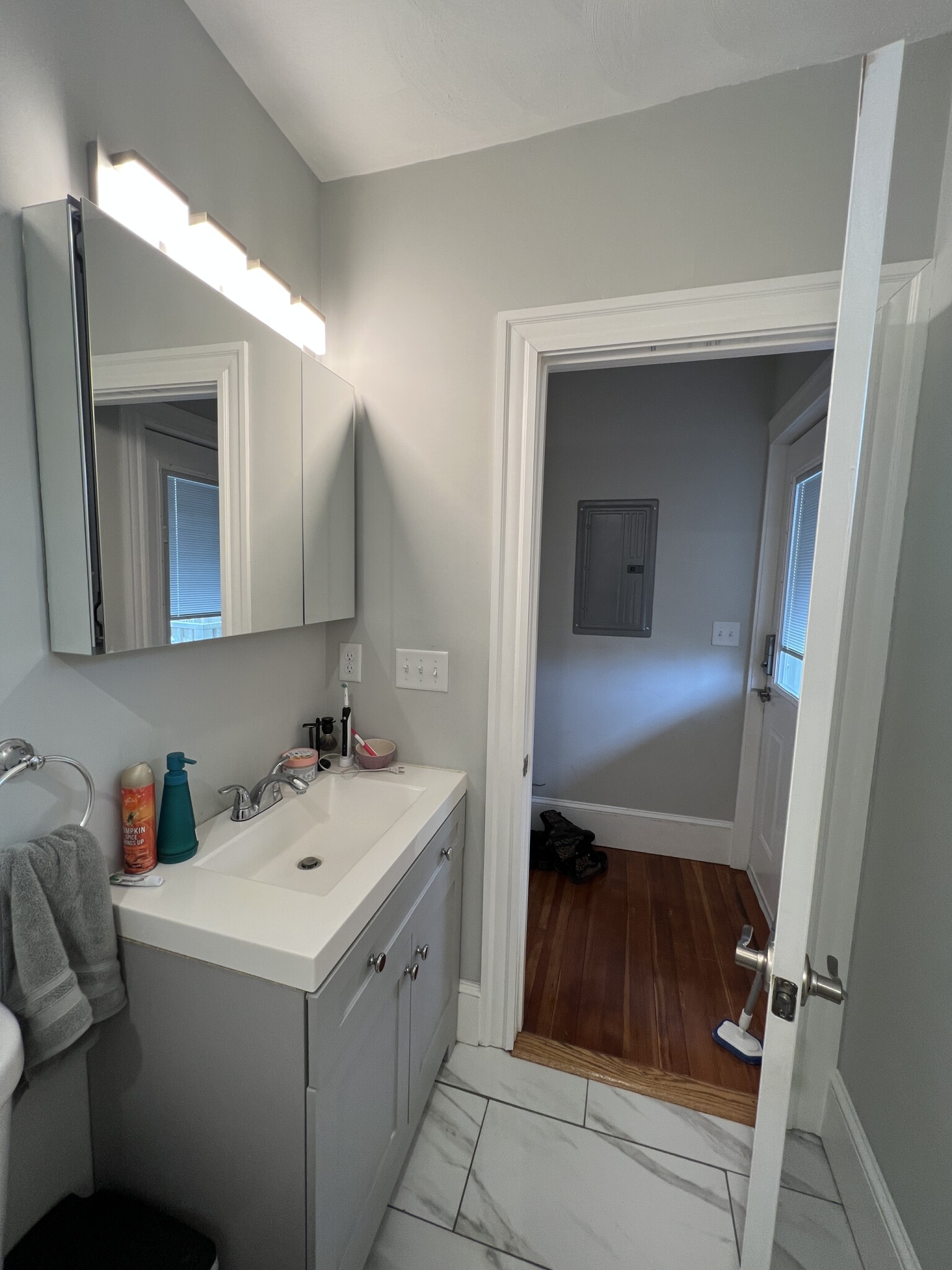 307 Highland Ave, Somerville