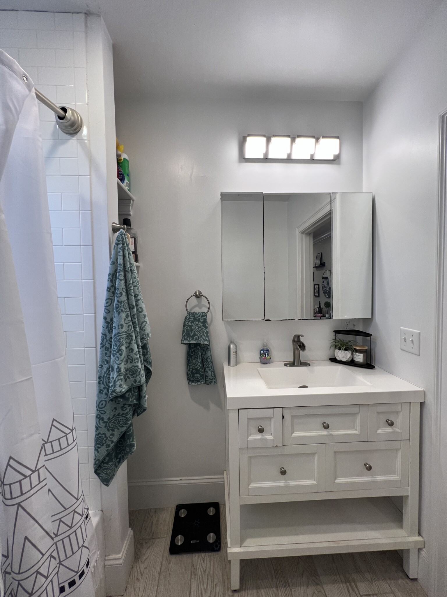 116-118 Holland St, Davis Square