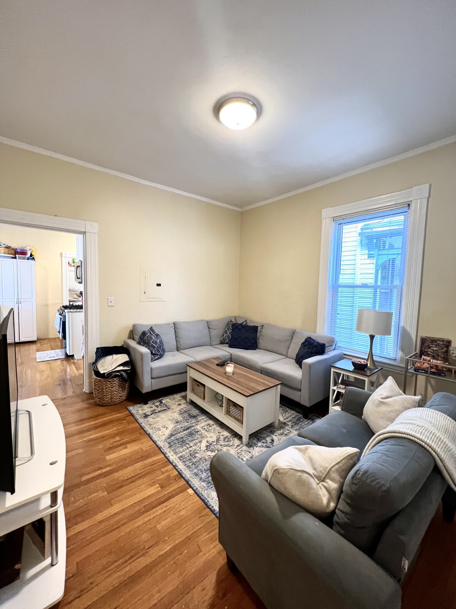 Photos of apartment on Washington St.,Cambridge MA 02139