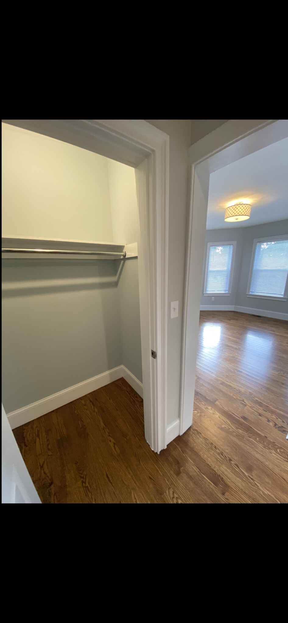 3 5 Hamilton Rd, Davis Square