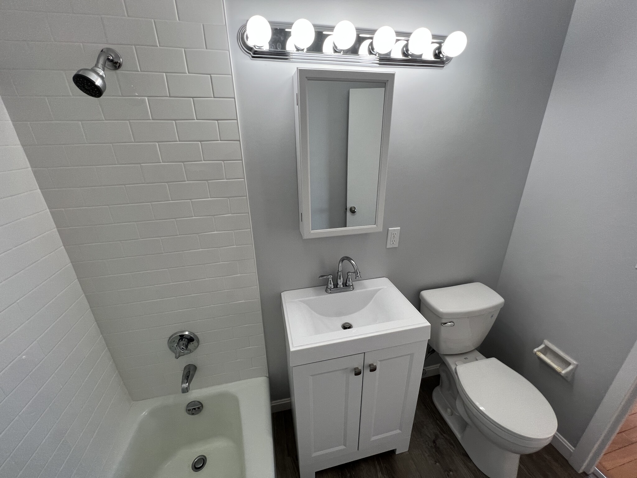 85 India Row, Waterfront