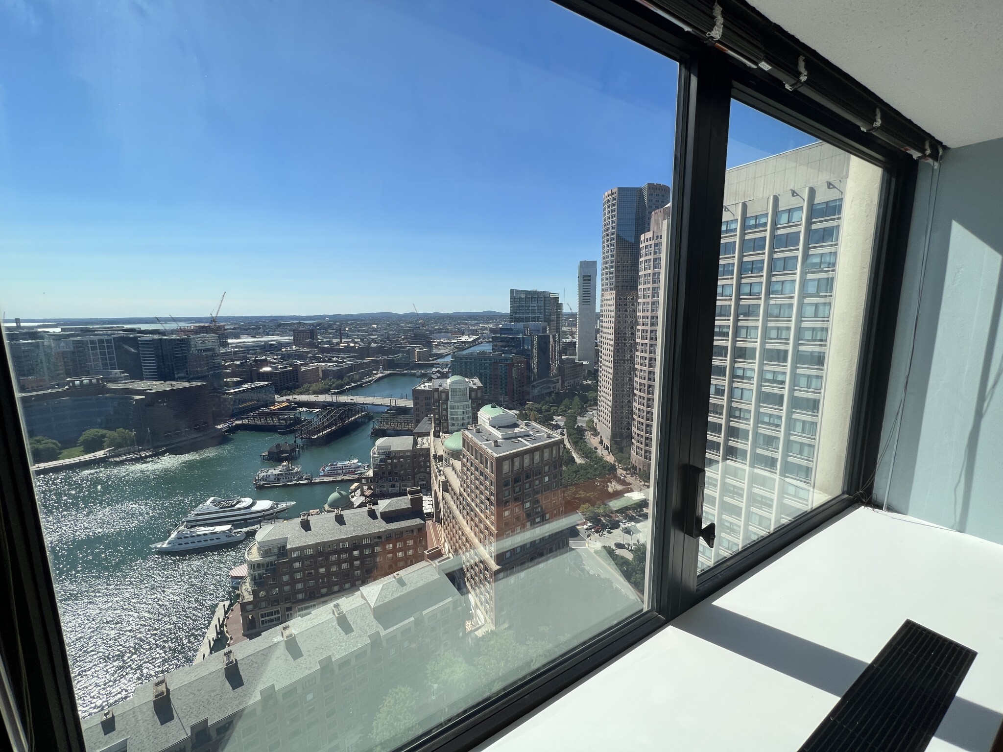 85 India Row, Waterfront