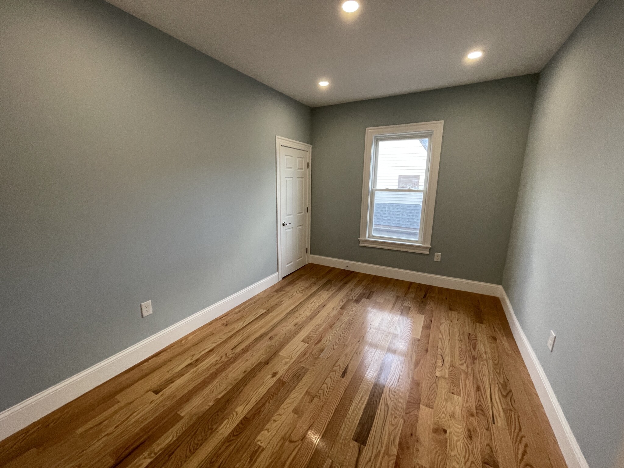 374 Beacon St, Porter Square