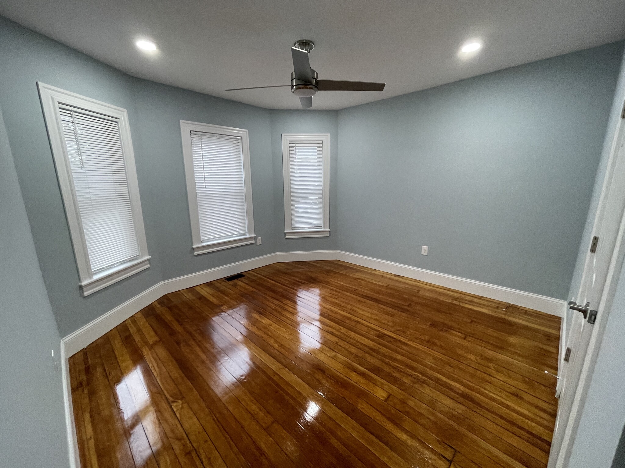 3 Mossland St, Spring Hill