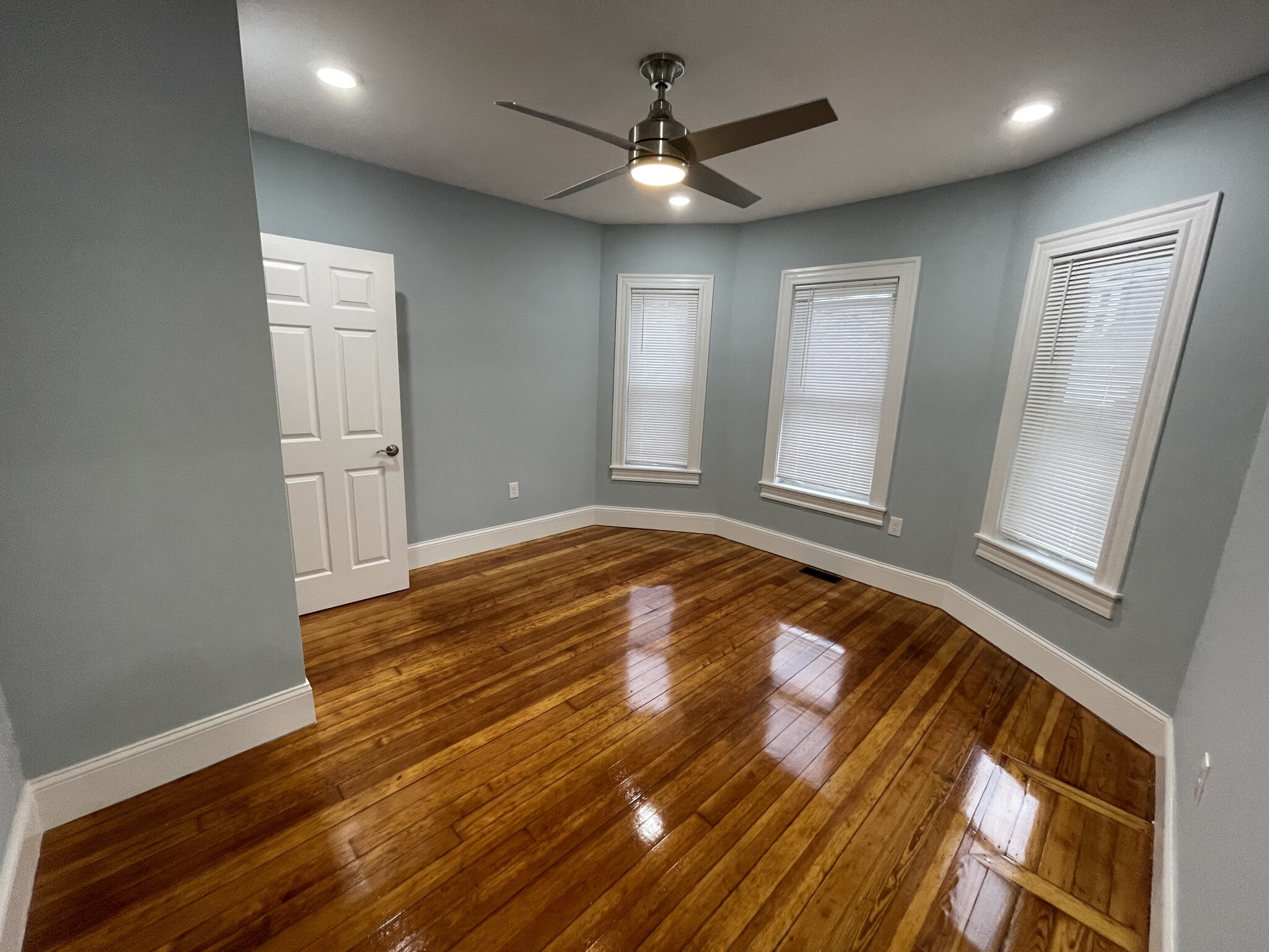 3 Mossland St, Spring Hill