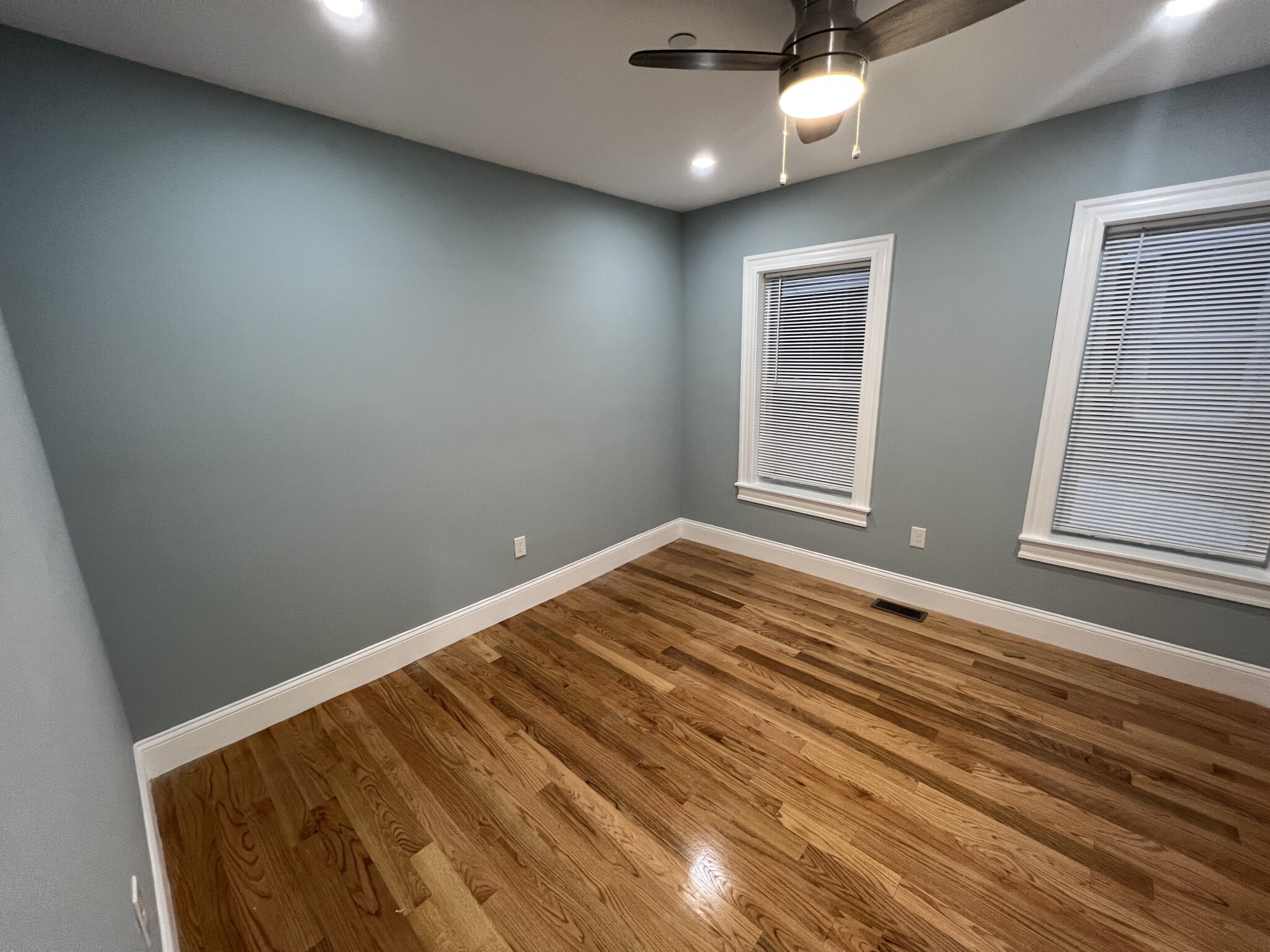 15 Harold St, Inman Square