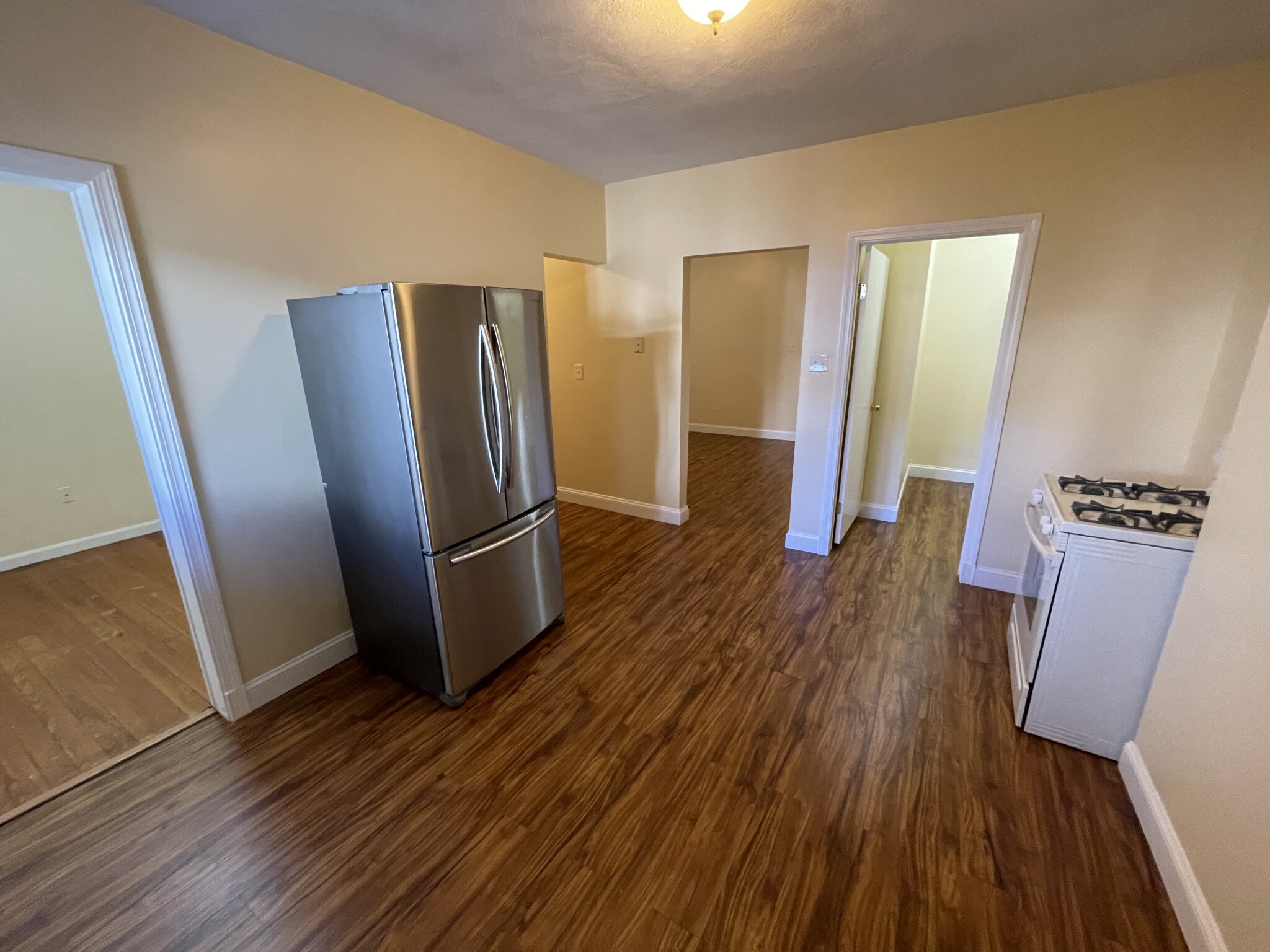 225 Holland St, Davis Square