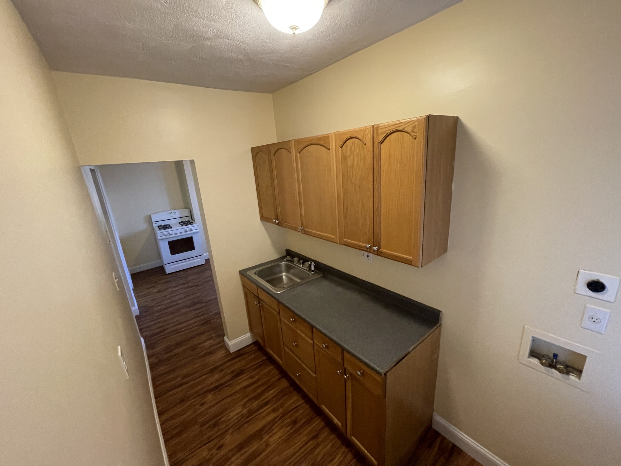 225 Holland St, Davis Square