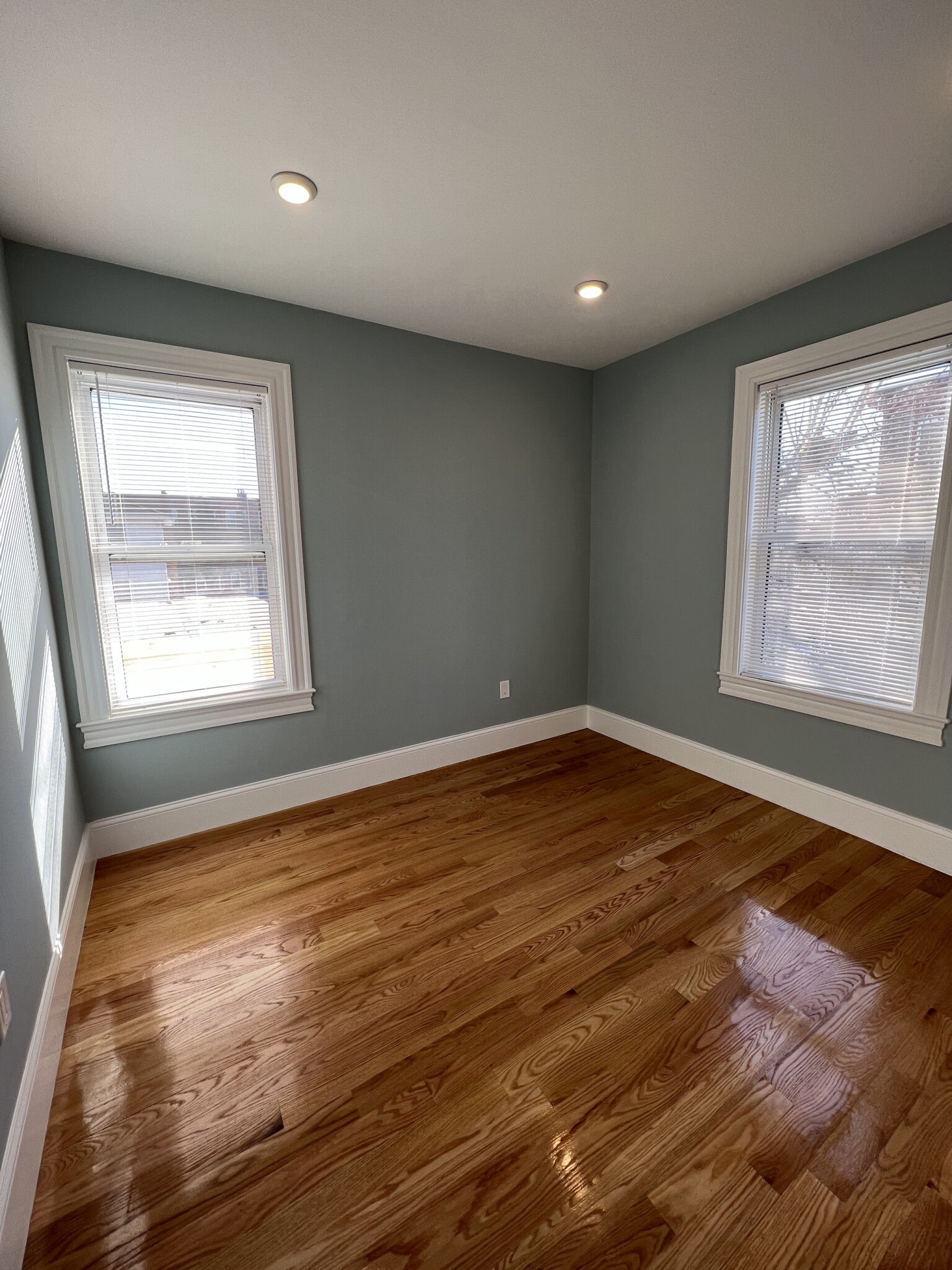 75 Winchester St, Medford