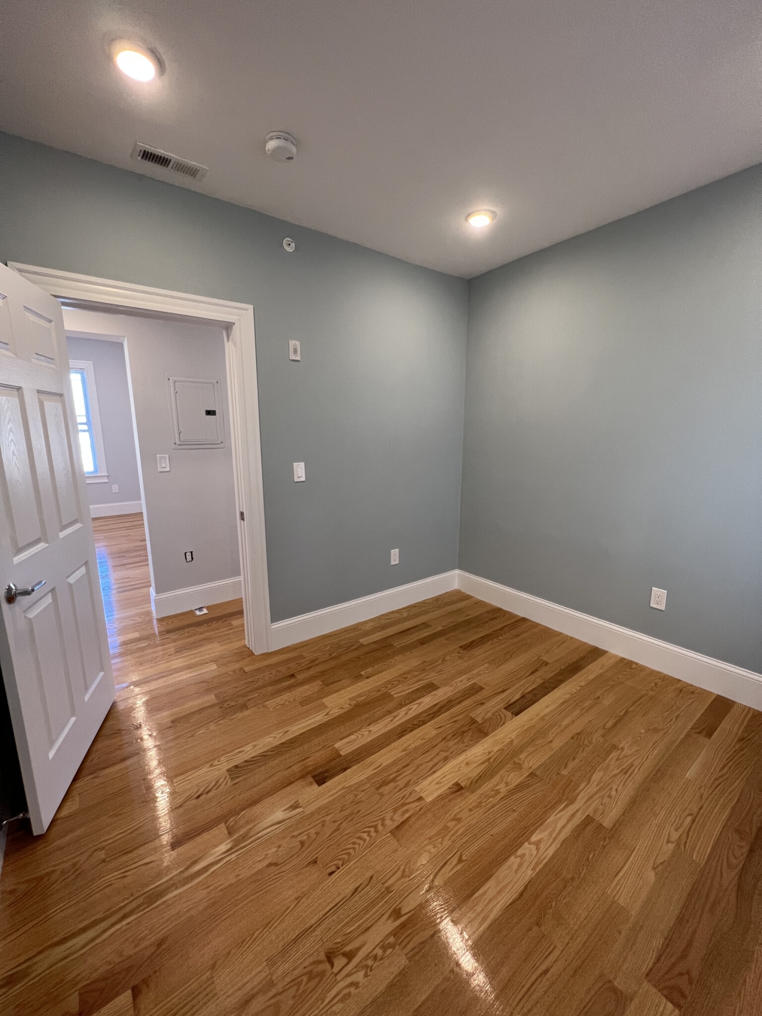 75 Winchester St, Medford